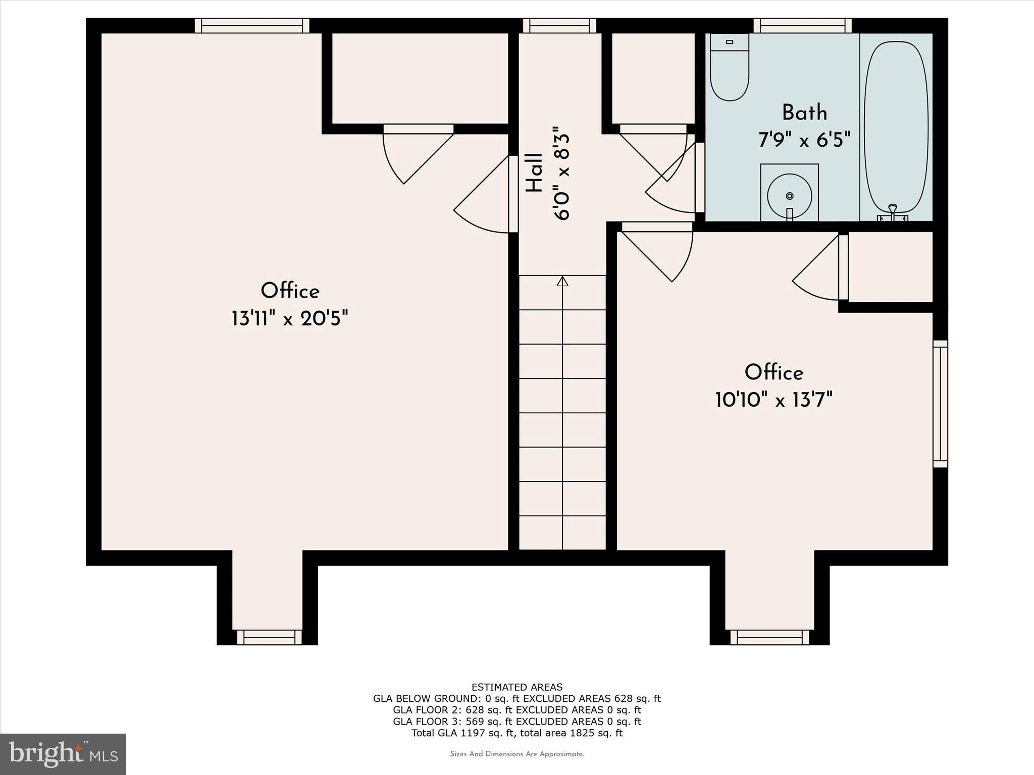 Main image without alt text