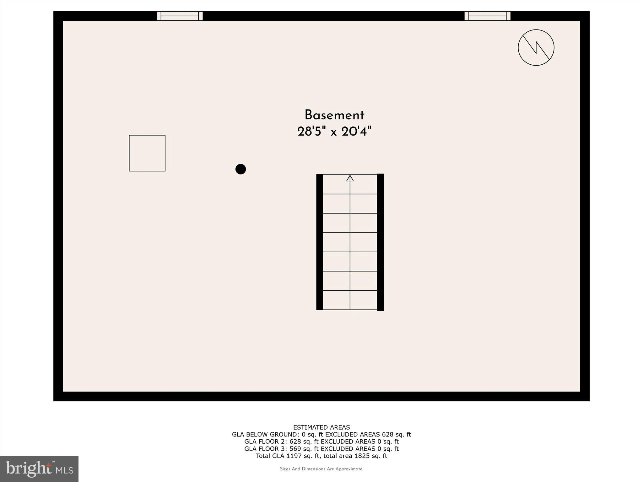 Main image without alt text