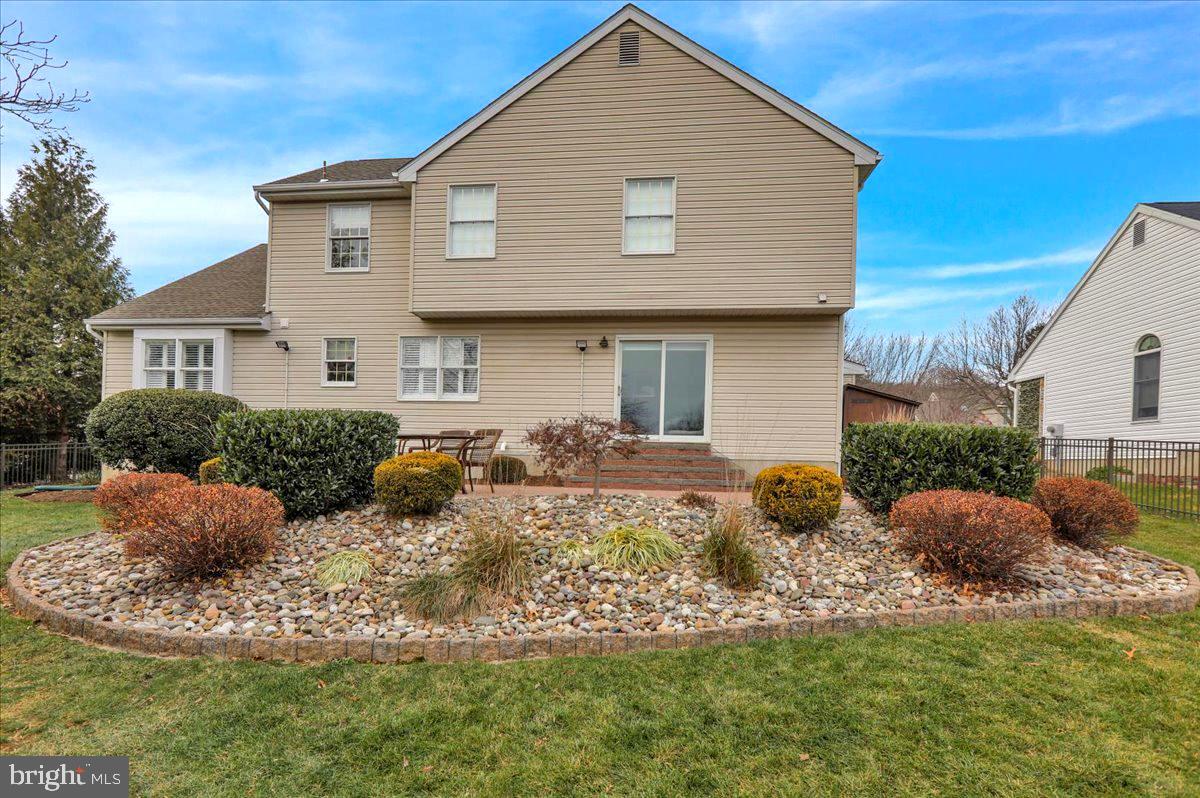 FARMING RIDGE - Residential