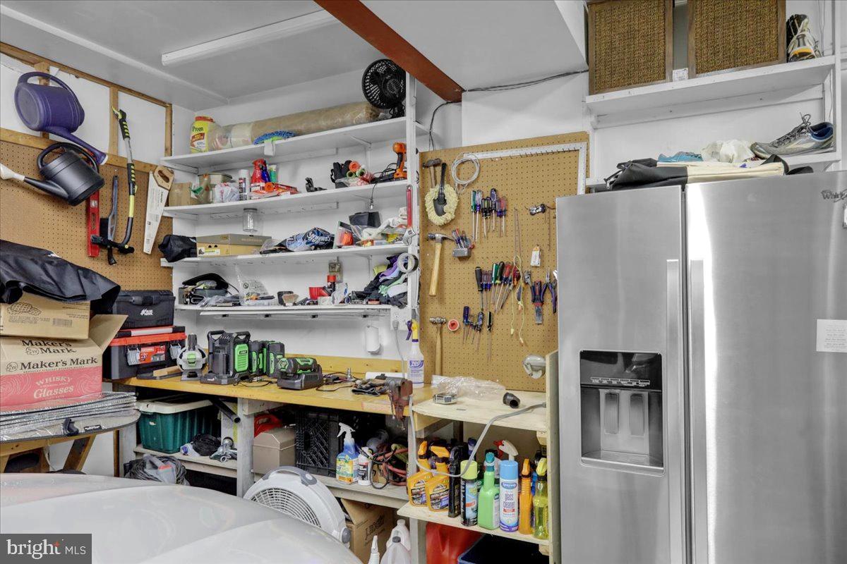 FARMING RIDGE - Residential