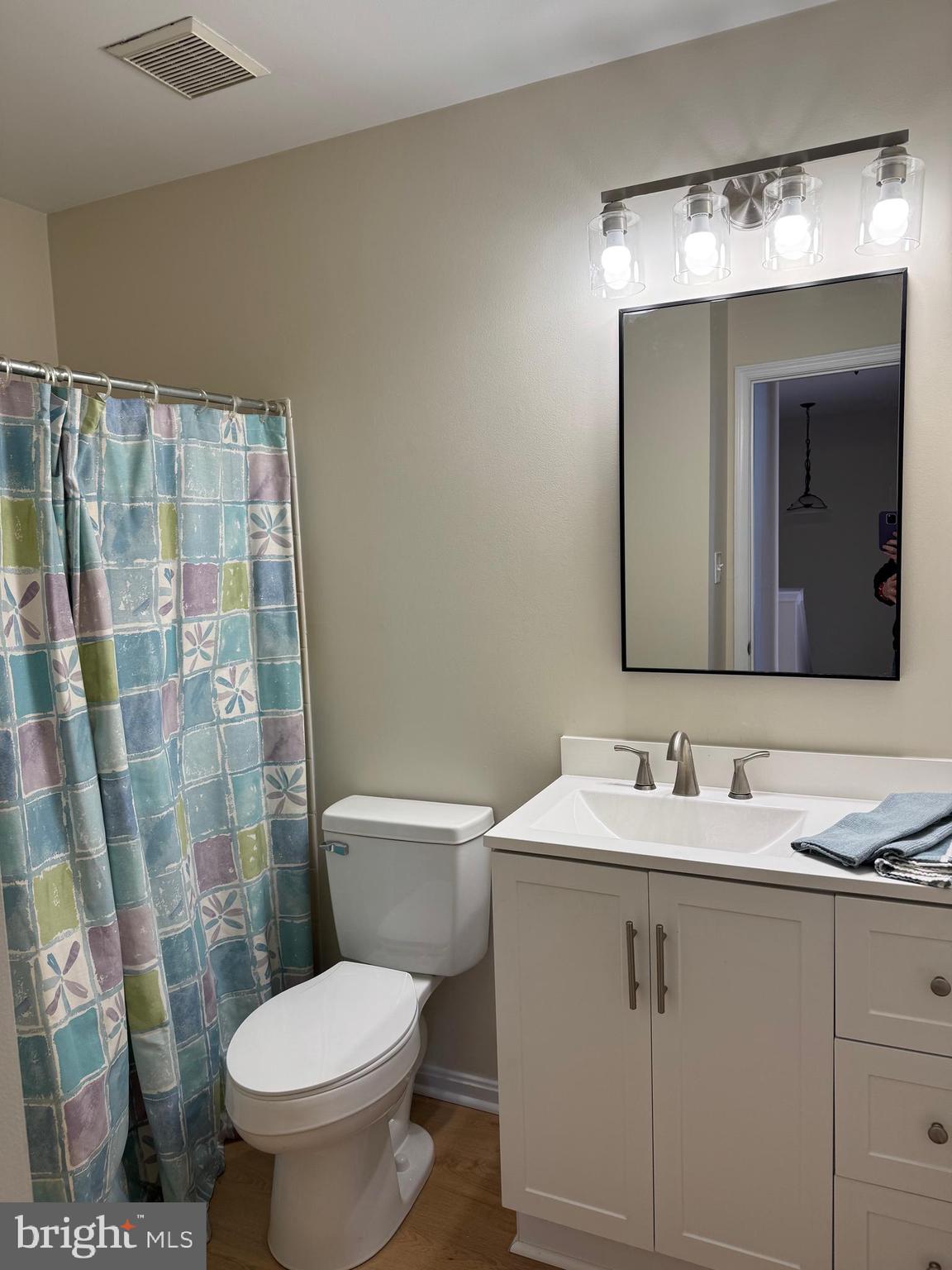 DRUM POINT - Residential