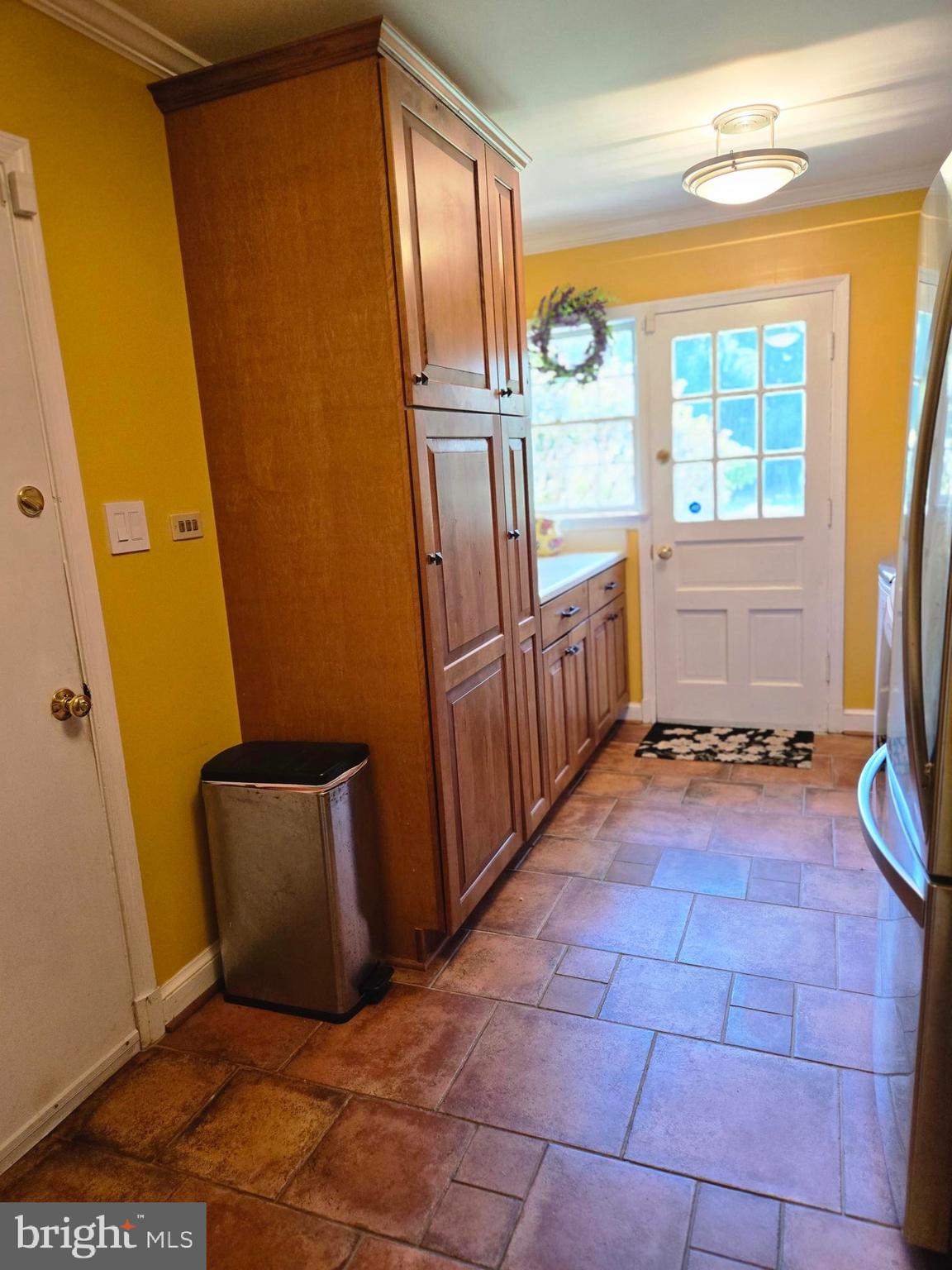 POTOMAC MANOR - Residential