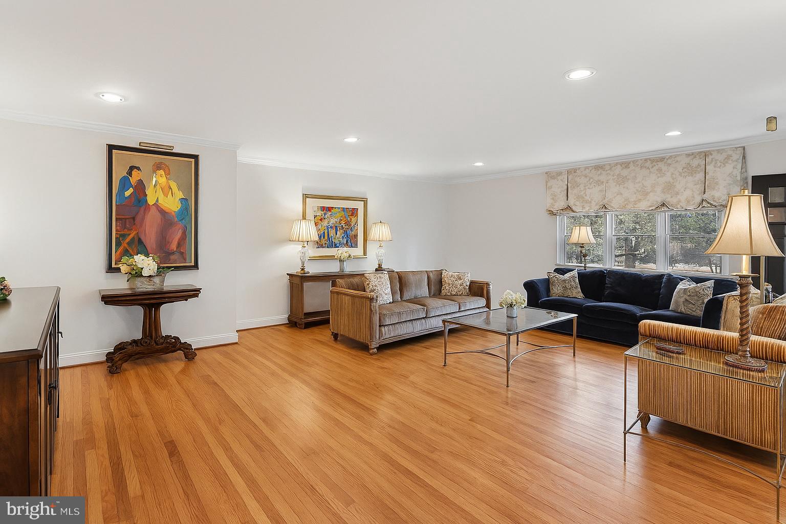 POTOMAC MANOR - Residential