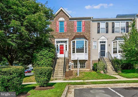 Townhouse For Sale - 2201 Montauk Drive<br/> CROFTON, MD 21114