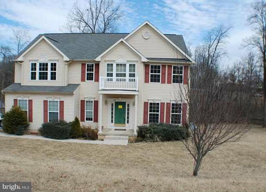 Colonial with all the Bells and Whistles in a great commuter location in Falling Waters ,WV Just off Interstate 81 and Route 11. 4 Bedrooms 2.5 Bath , Master has vaulted ceiling, Walk in closet ,separate shower ,Jetted tub and double vanities . Well appointed kitchen with huge sunroom . Family room with gas log fire place .Duel zone heating and cooling .Huge unfinished basement .Fresh paint carpet