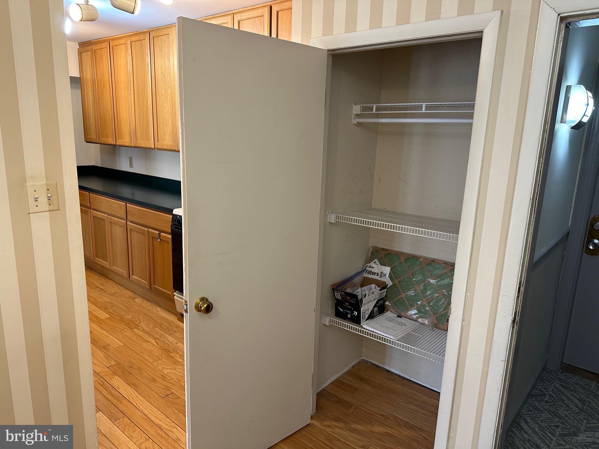 GLENHARDIE - Residential