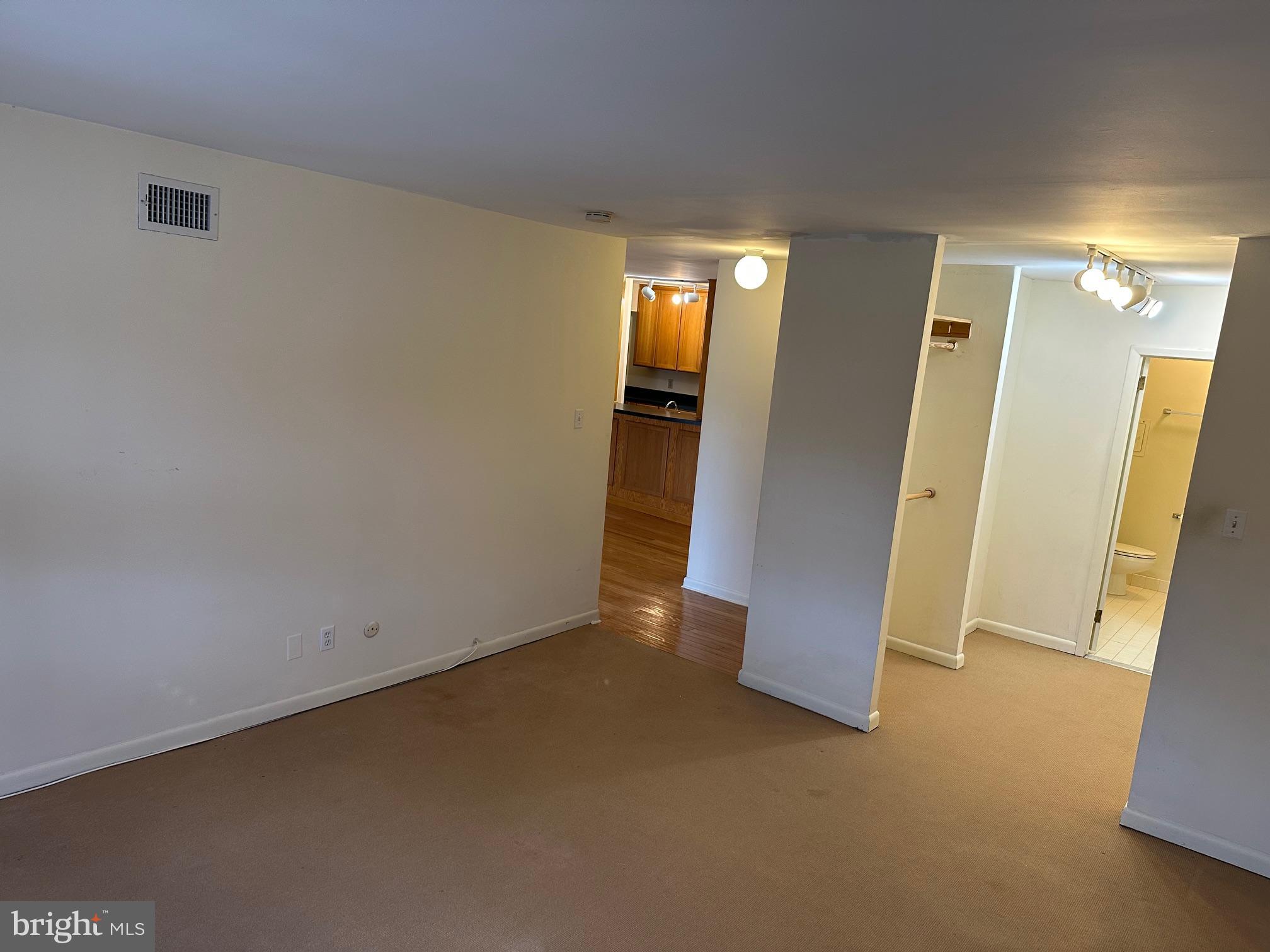 GLENHARDIE - Residential