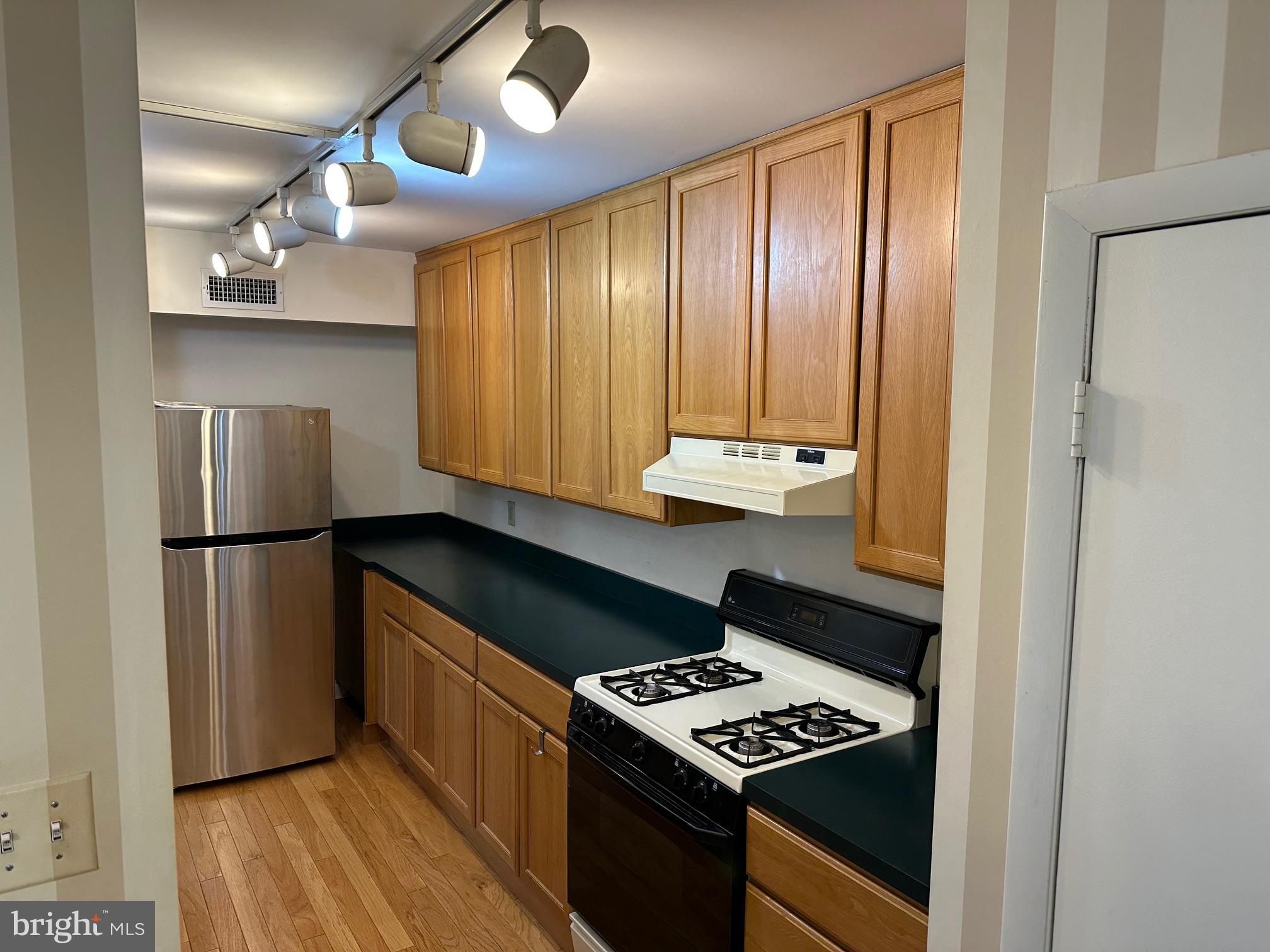 GLENHARDIE - Residential