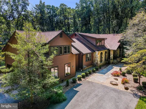 11 Cool Spring Court, Lutherville Timonium, MD MLS: MDBC2104622