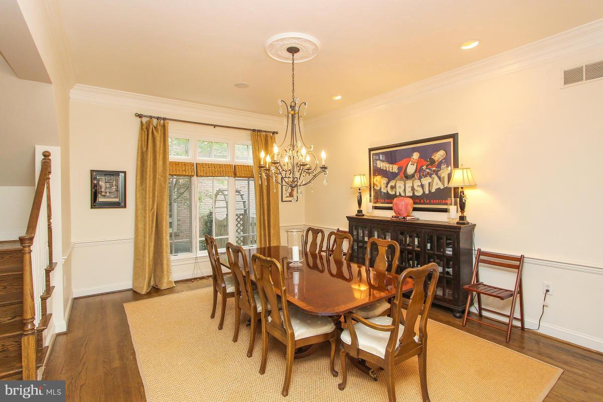 FOGGYS PASTURE - Residential