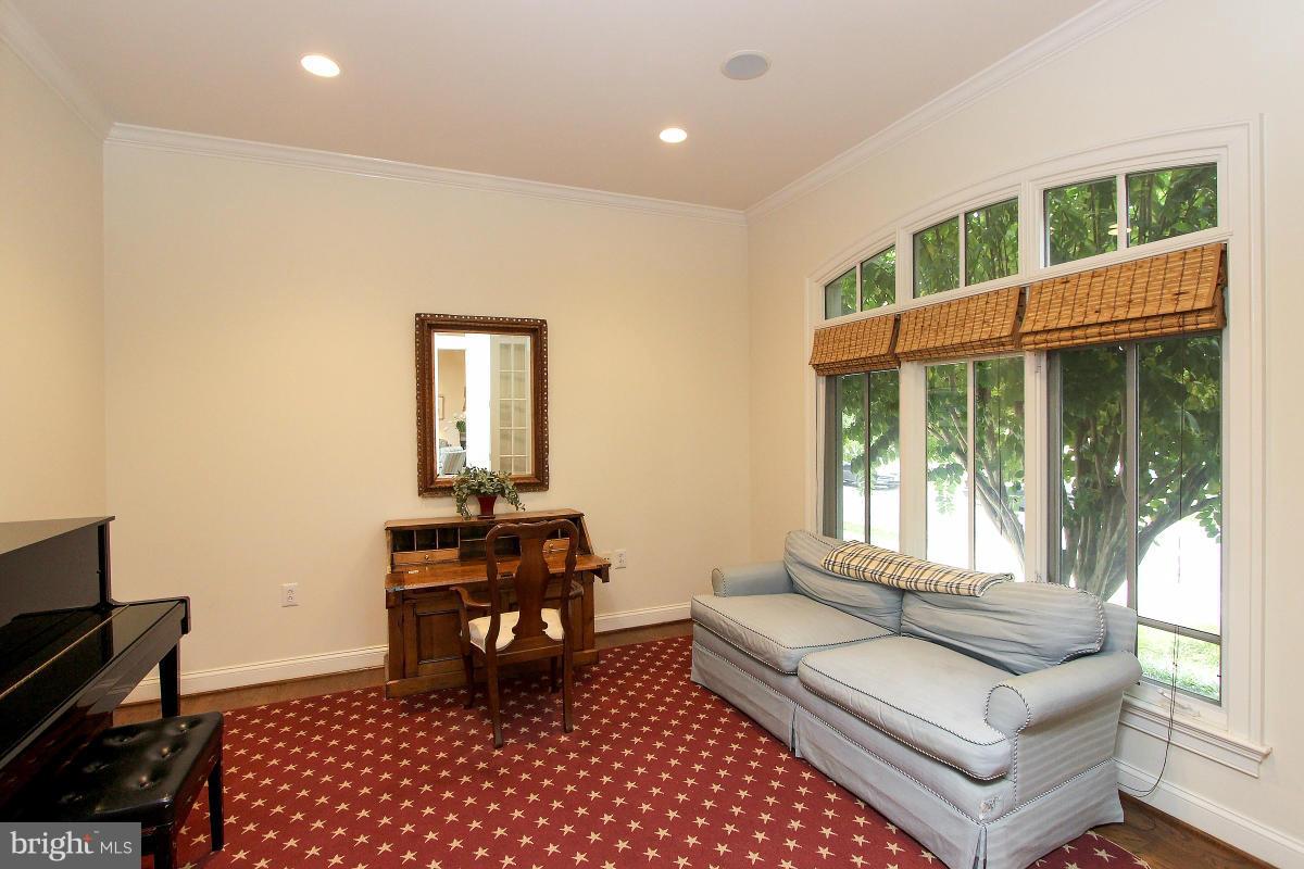 FOGGYS PASTURE - Residential