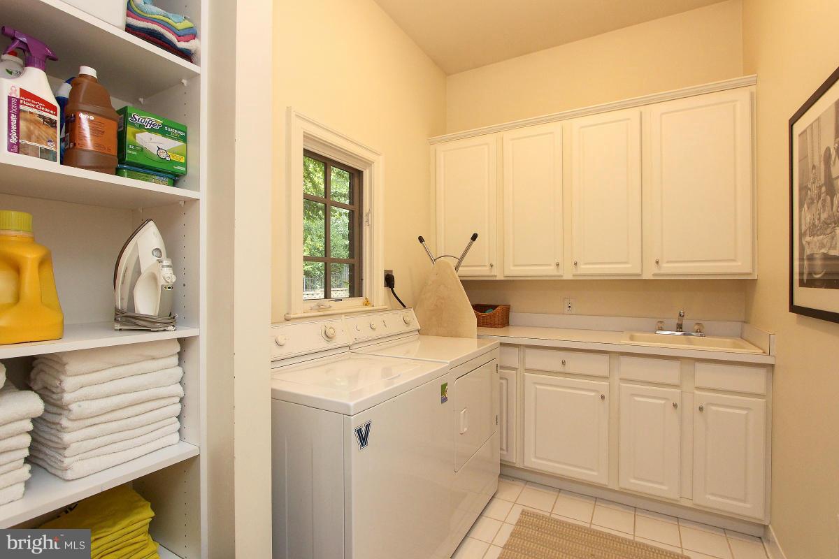 FOGGYS PASTURE - Residential