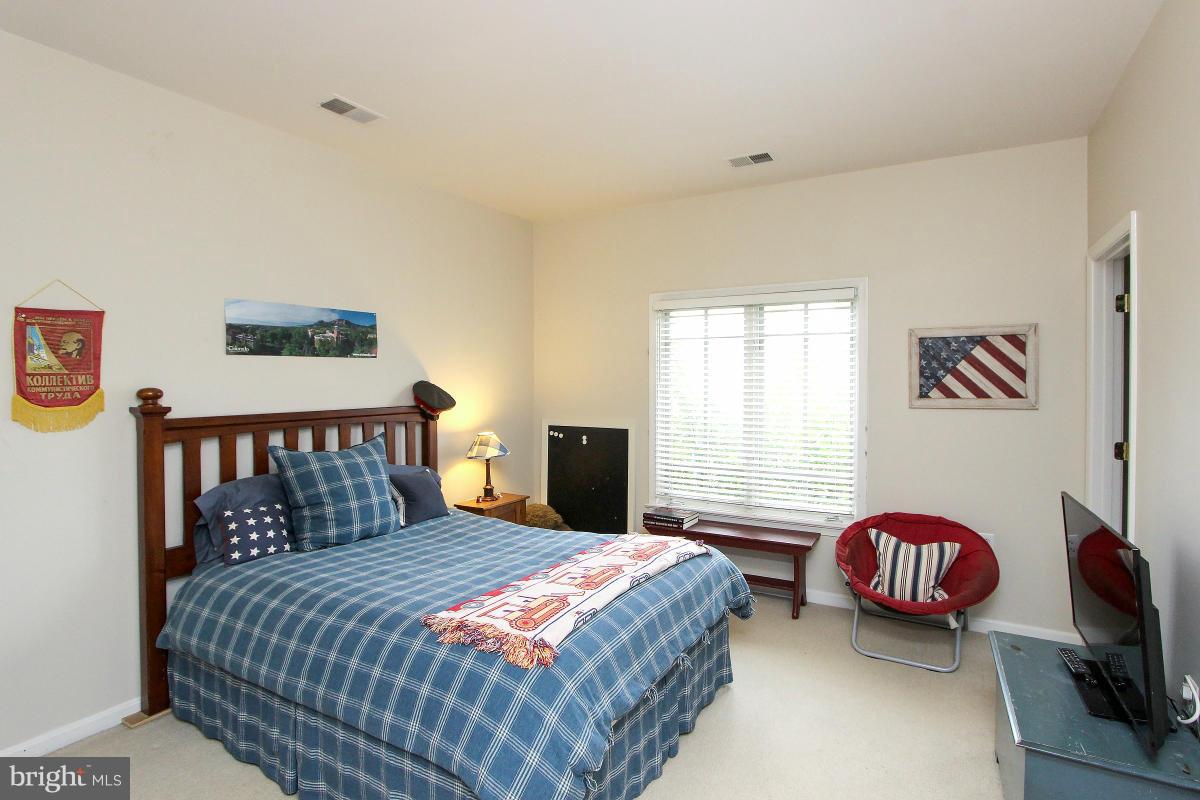 FOGGYS PASTURE - Residential