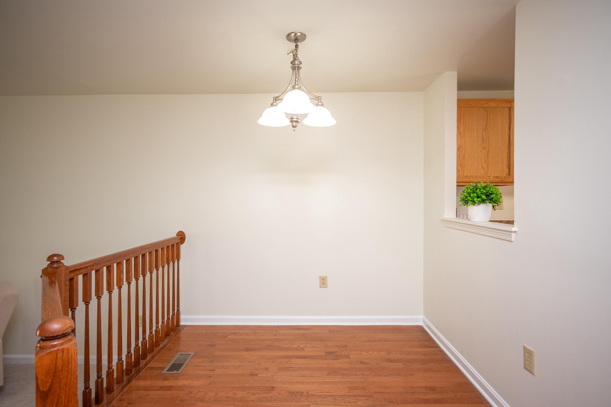 RUSSETT - Residential