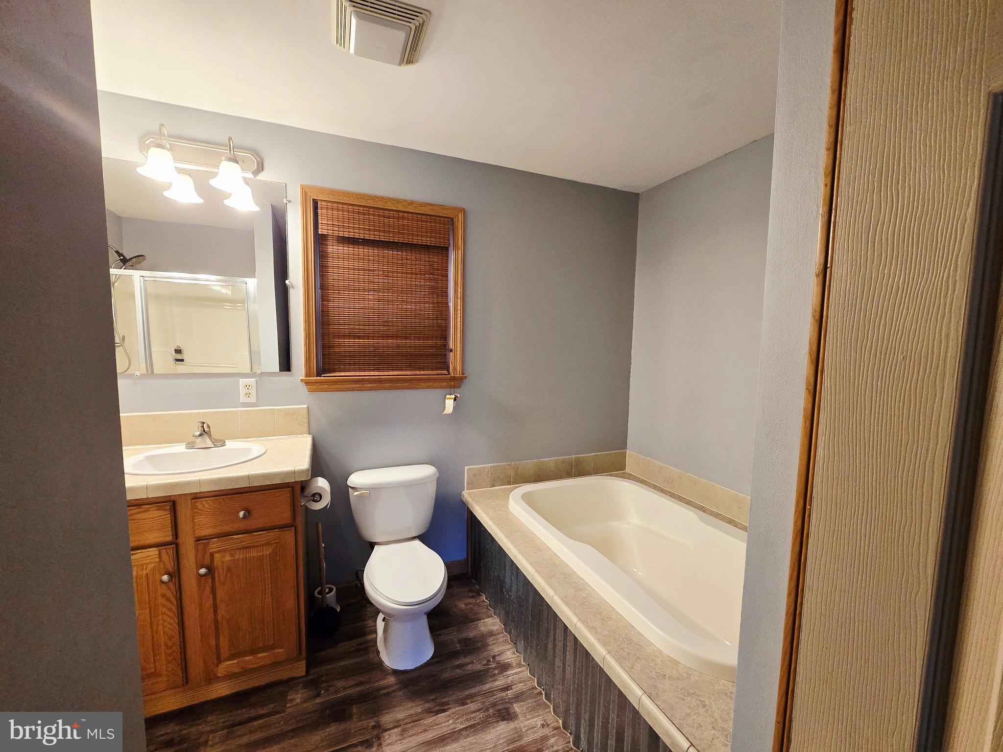 BLACKTHORN MOUNTAIN ESTATES - Residential