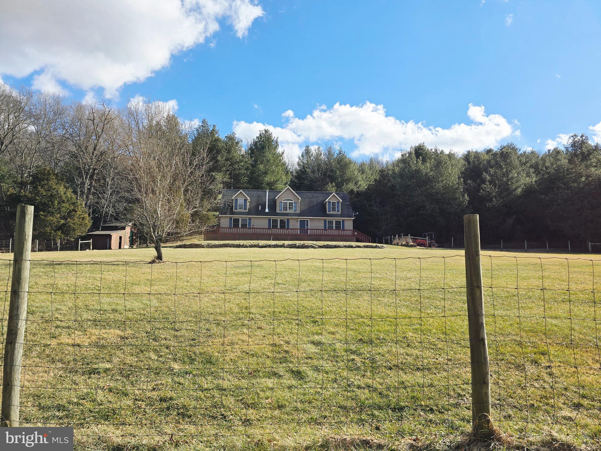 BLACKTHORN MOUNTAIN ESTATES - Residential