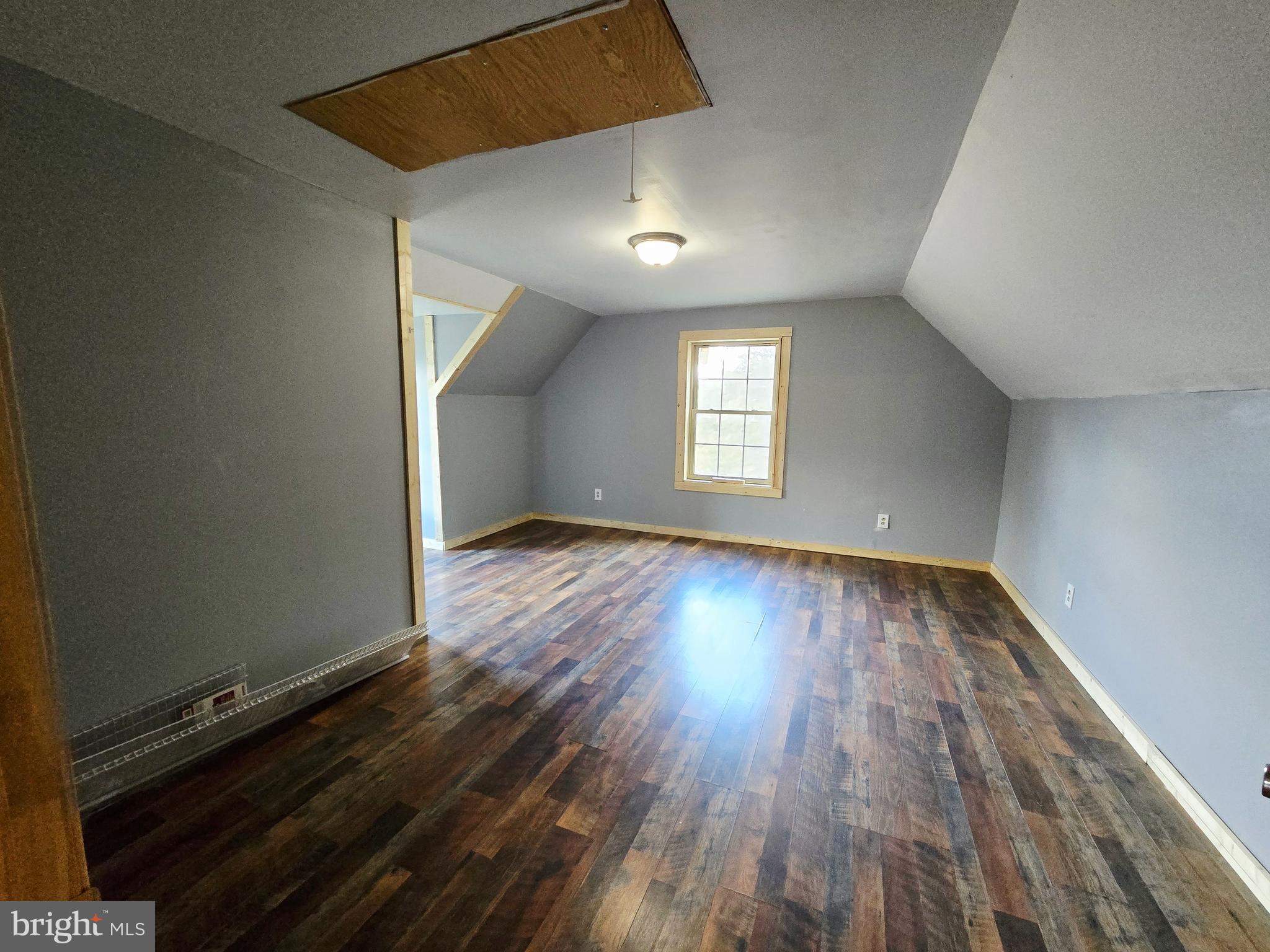 BLACKTHORN MOUNTAIN ESTATES - Residential