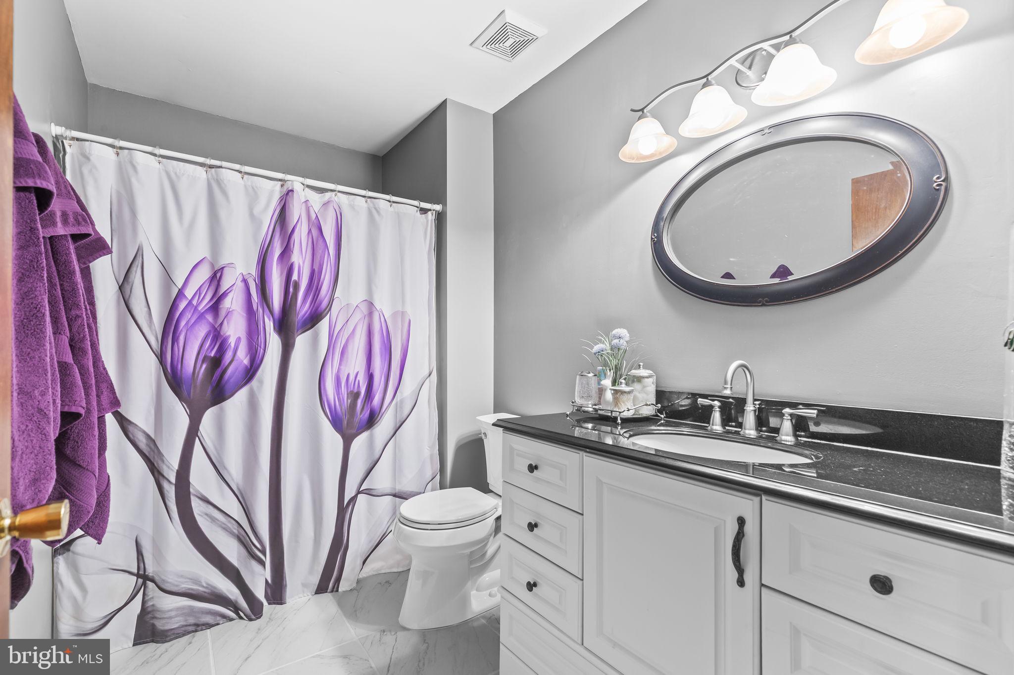 QUEEN ANNE ESTATES - Residential