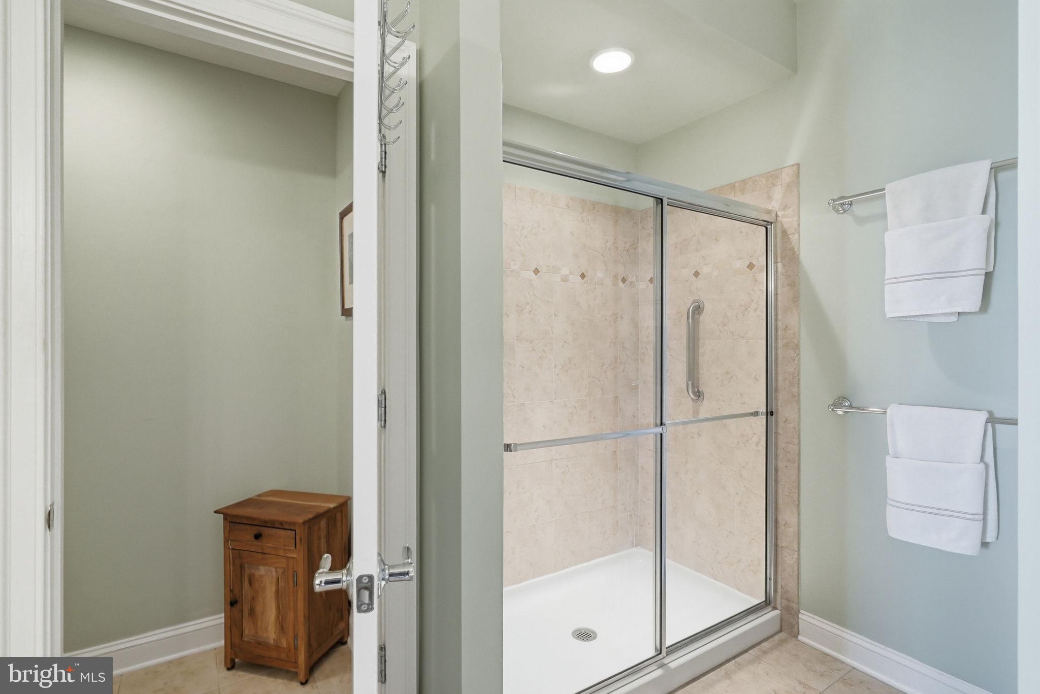 APPLECROSS - Residential