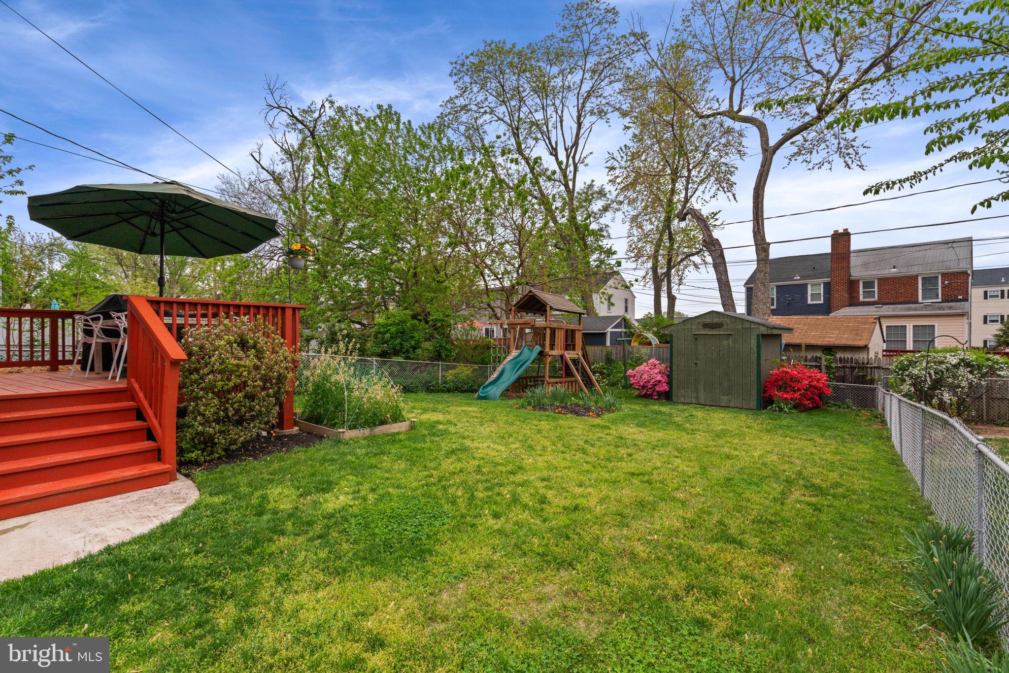 JEFFERSON MANOR - Residential