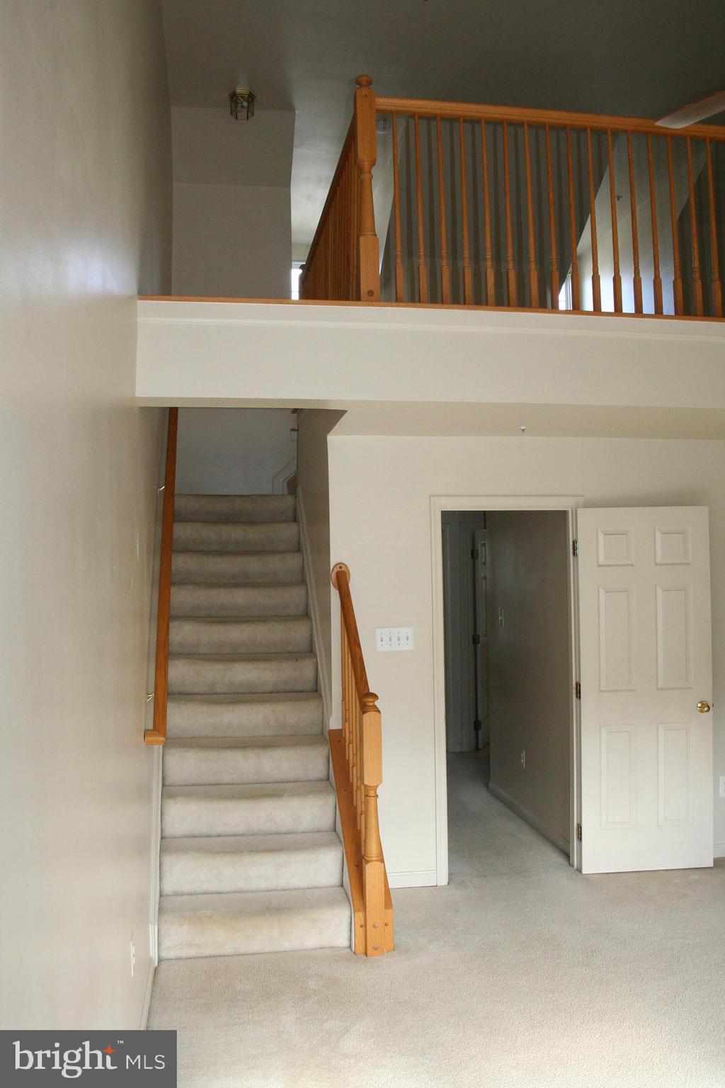 VILLAGE OF LONG REACH - Residential Lease