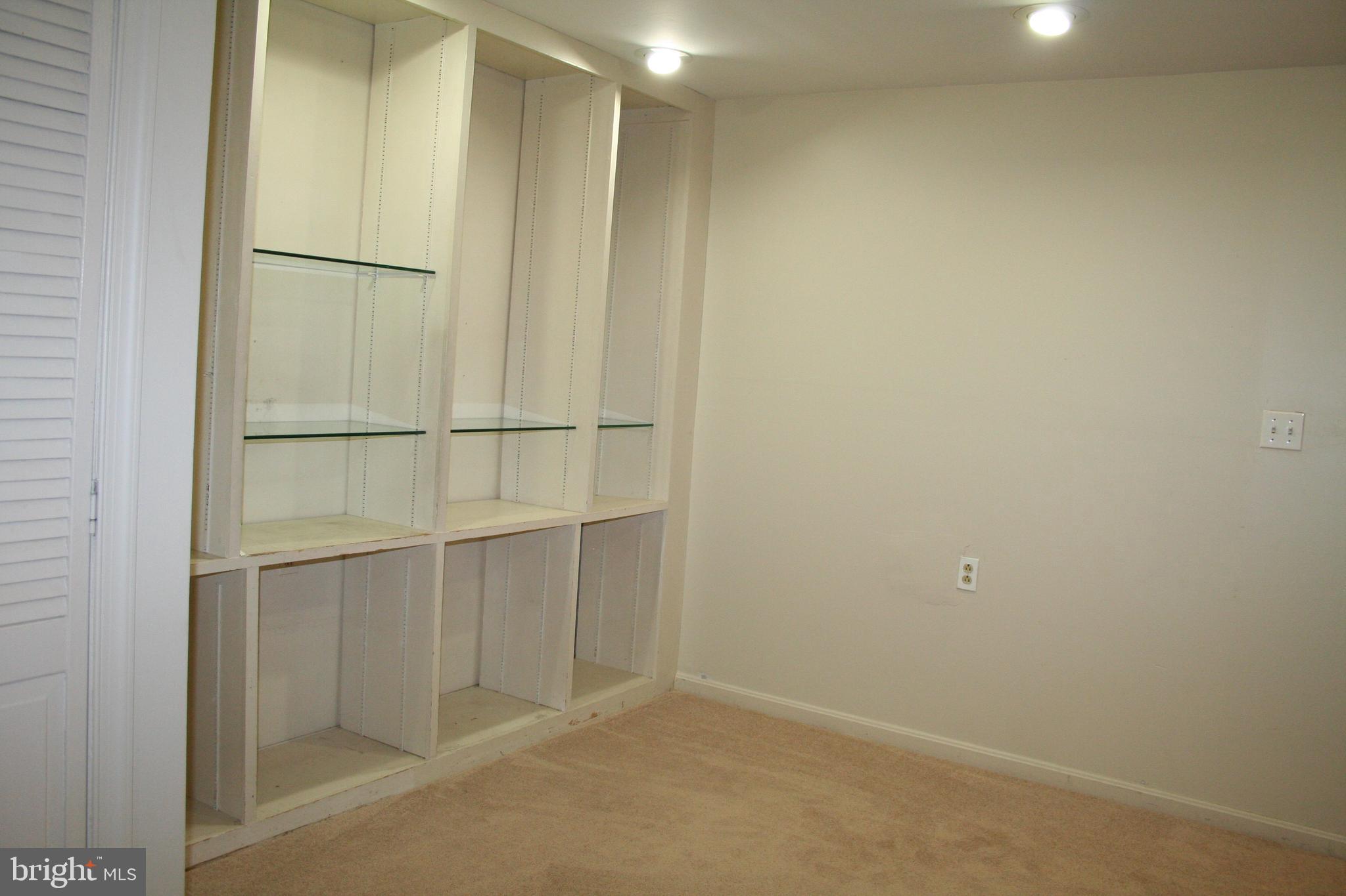 VILLAGE OF LONG REACH - Residential Lease