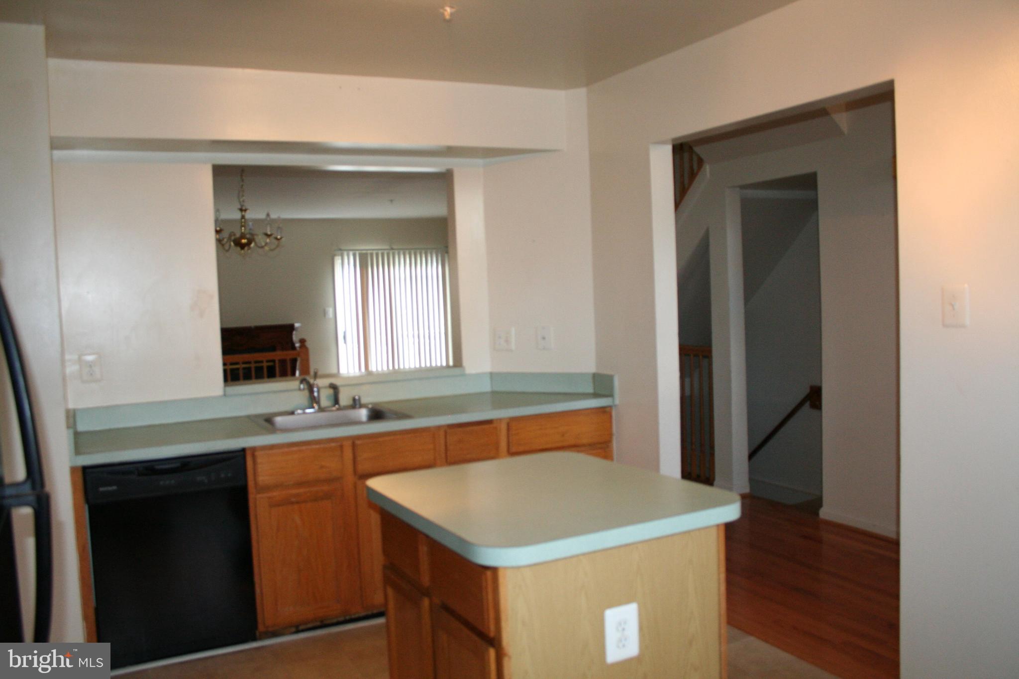 VILLAGE OF LONG REACH - Residential Lease