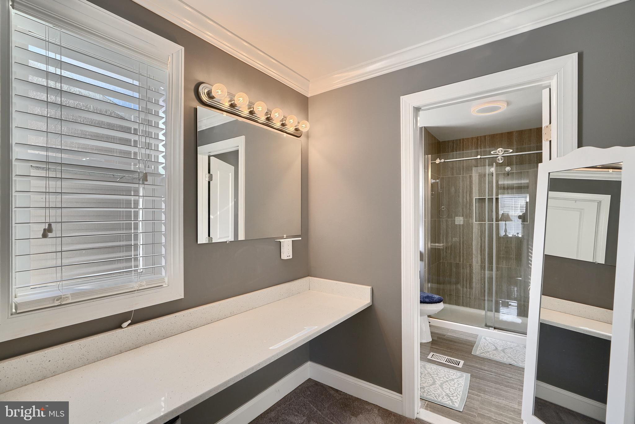 WILLOUGHBY WOODS - Residential