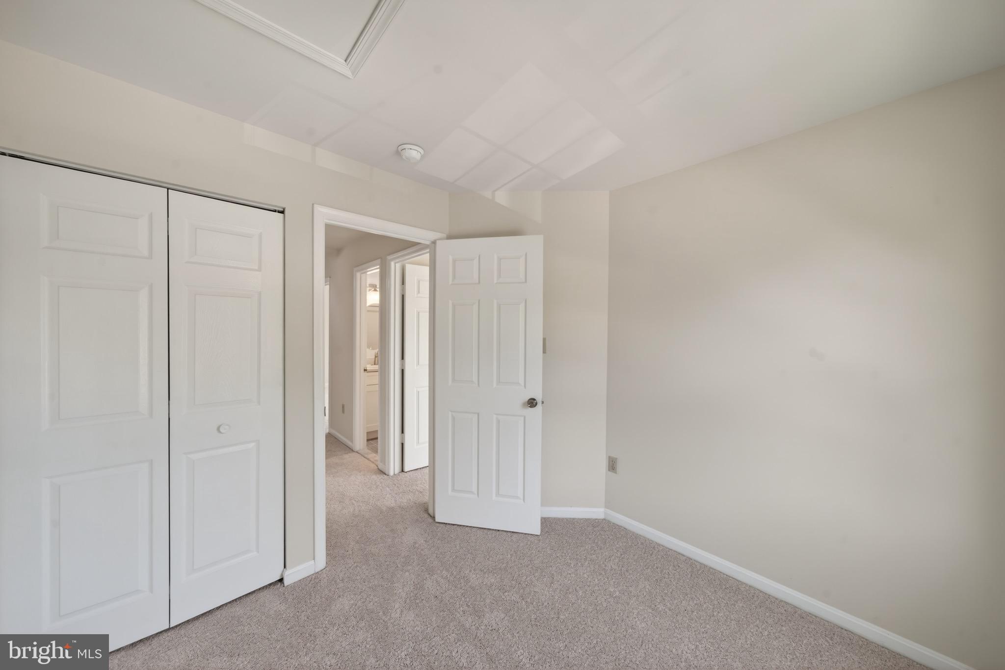 HIGHPOINTE - Residential