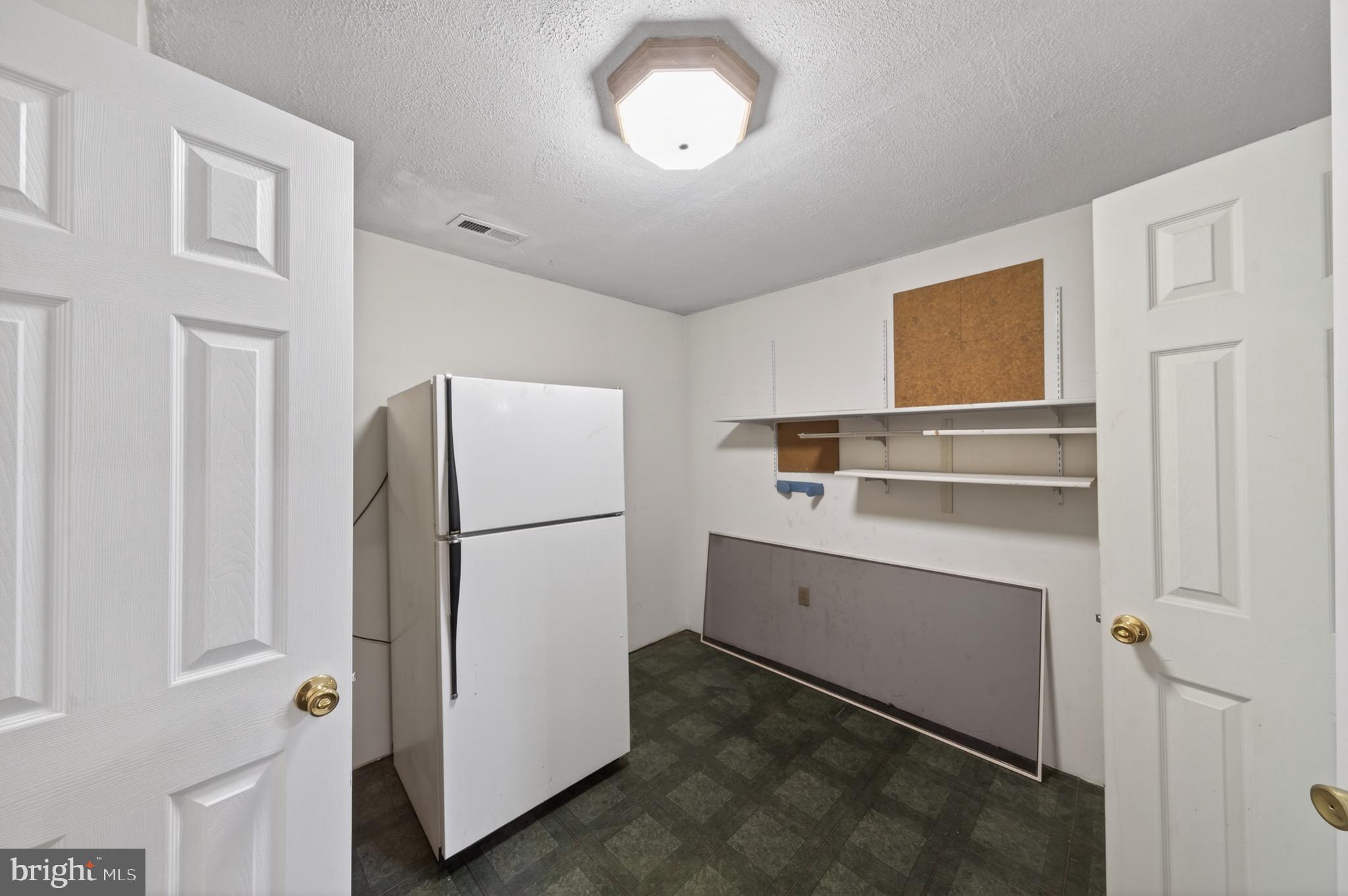 HIGHPOINTE - Residential