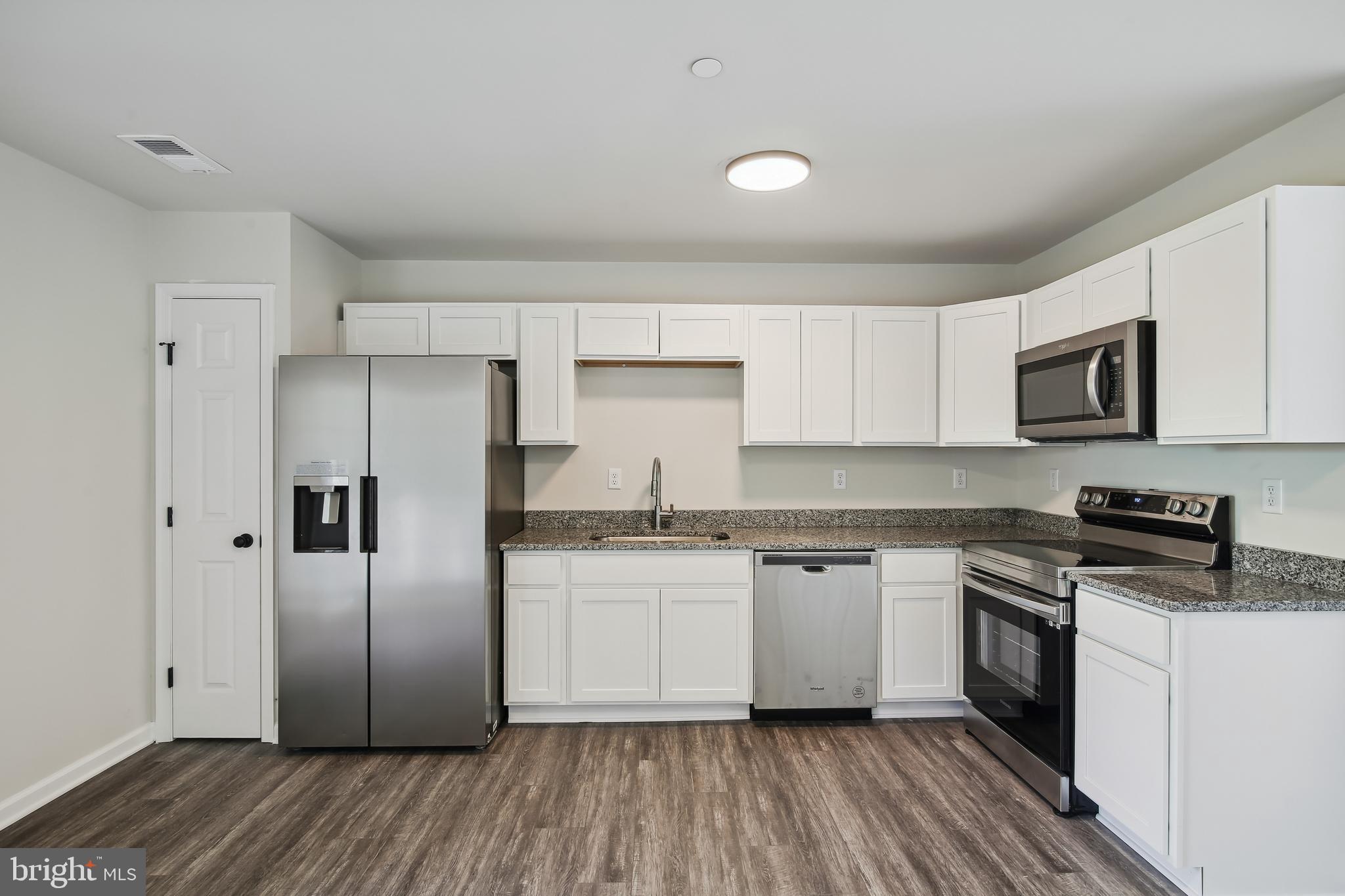 CHESTER ARMS - Residential