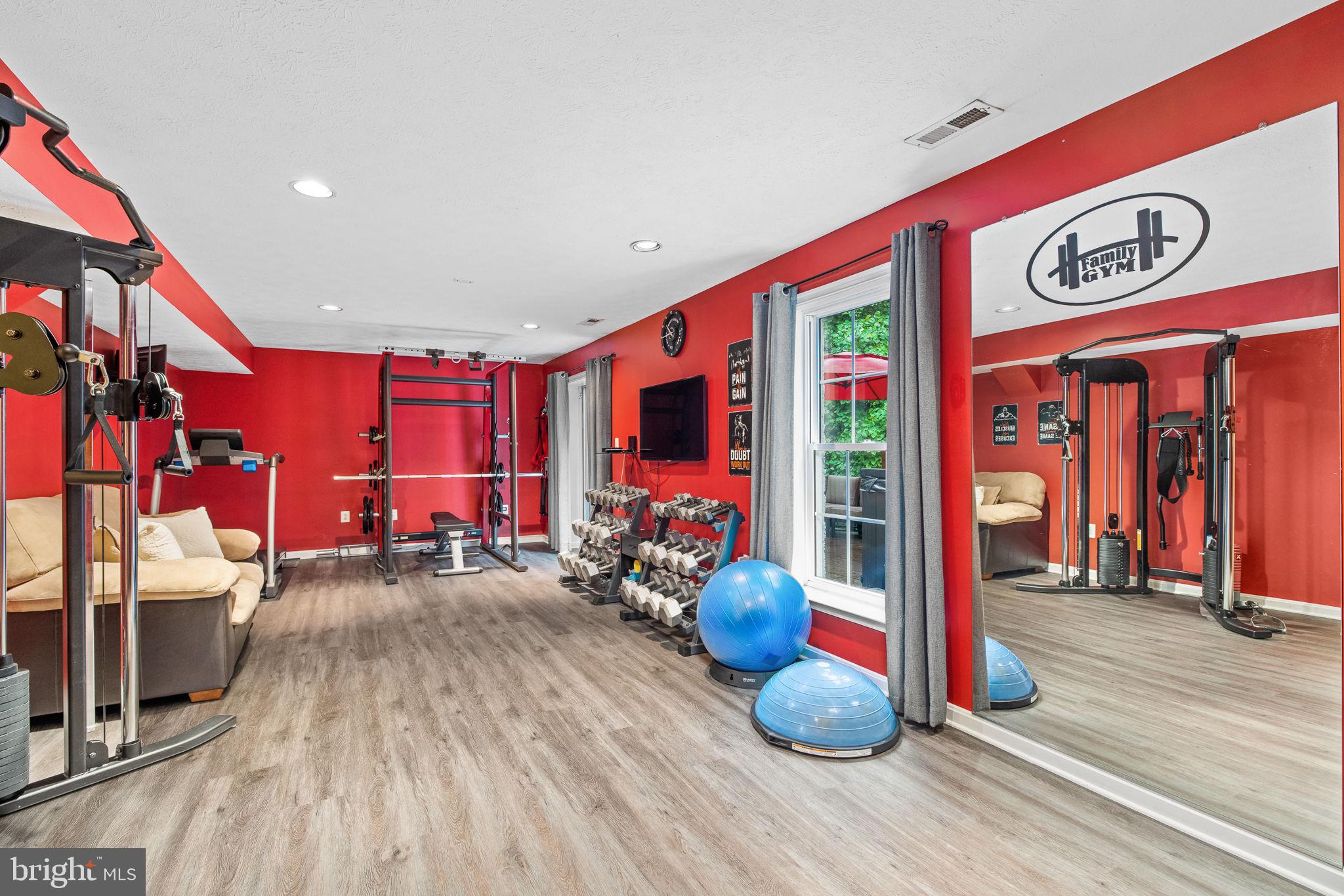 AUSTIN RIDGE - Residential