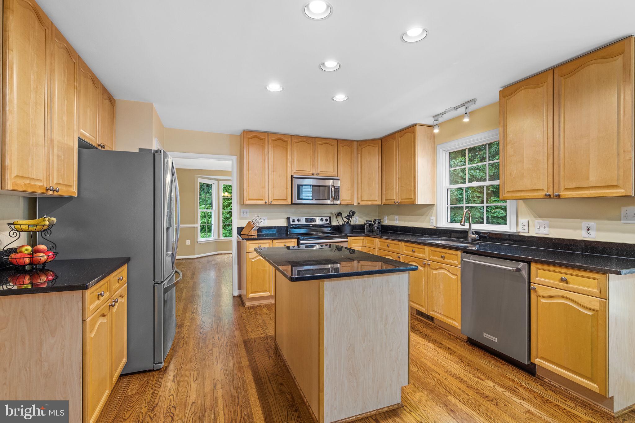 AUSTIN RIDGE - Residential