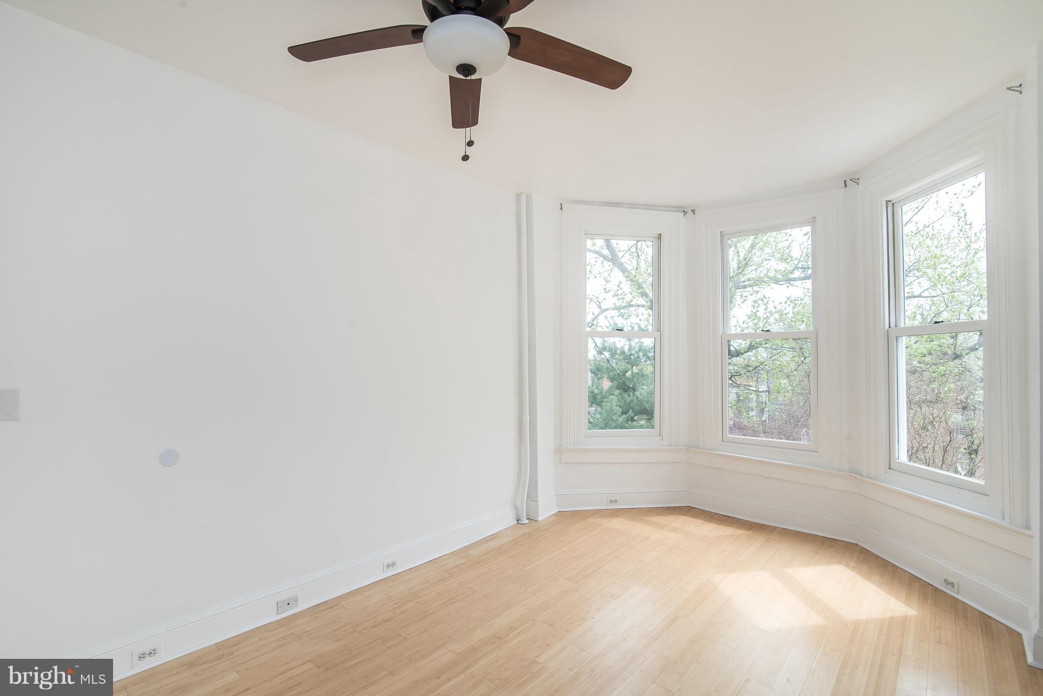 UNION SQUARE - Residential Lease