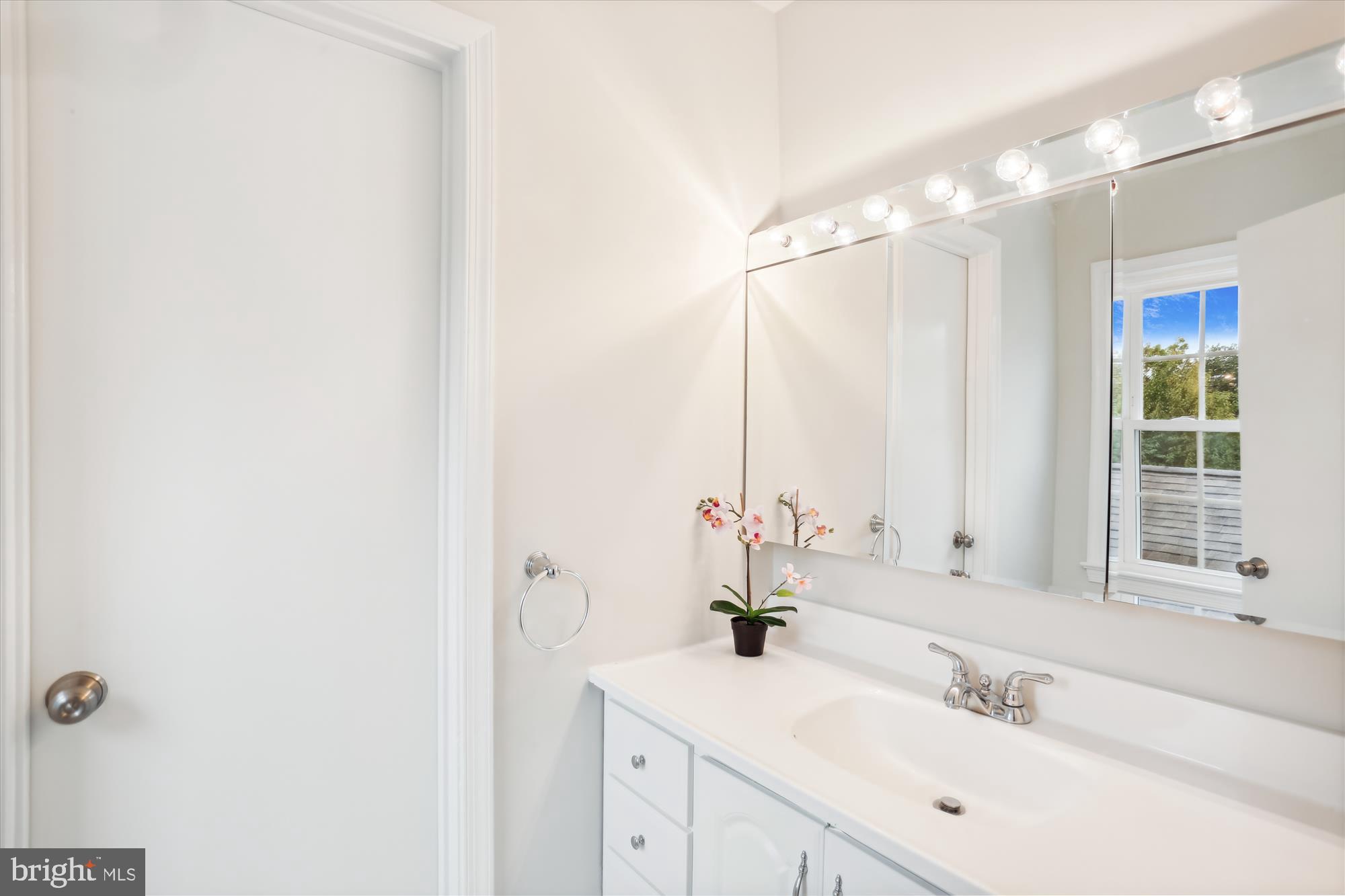 EAST GATE OF POTOMAC - Residential