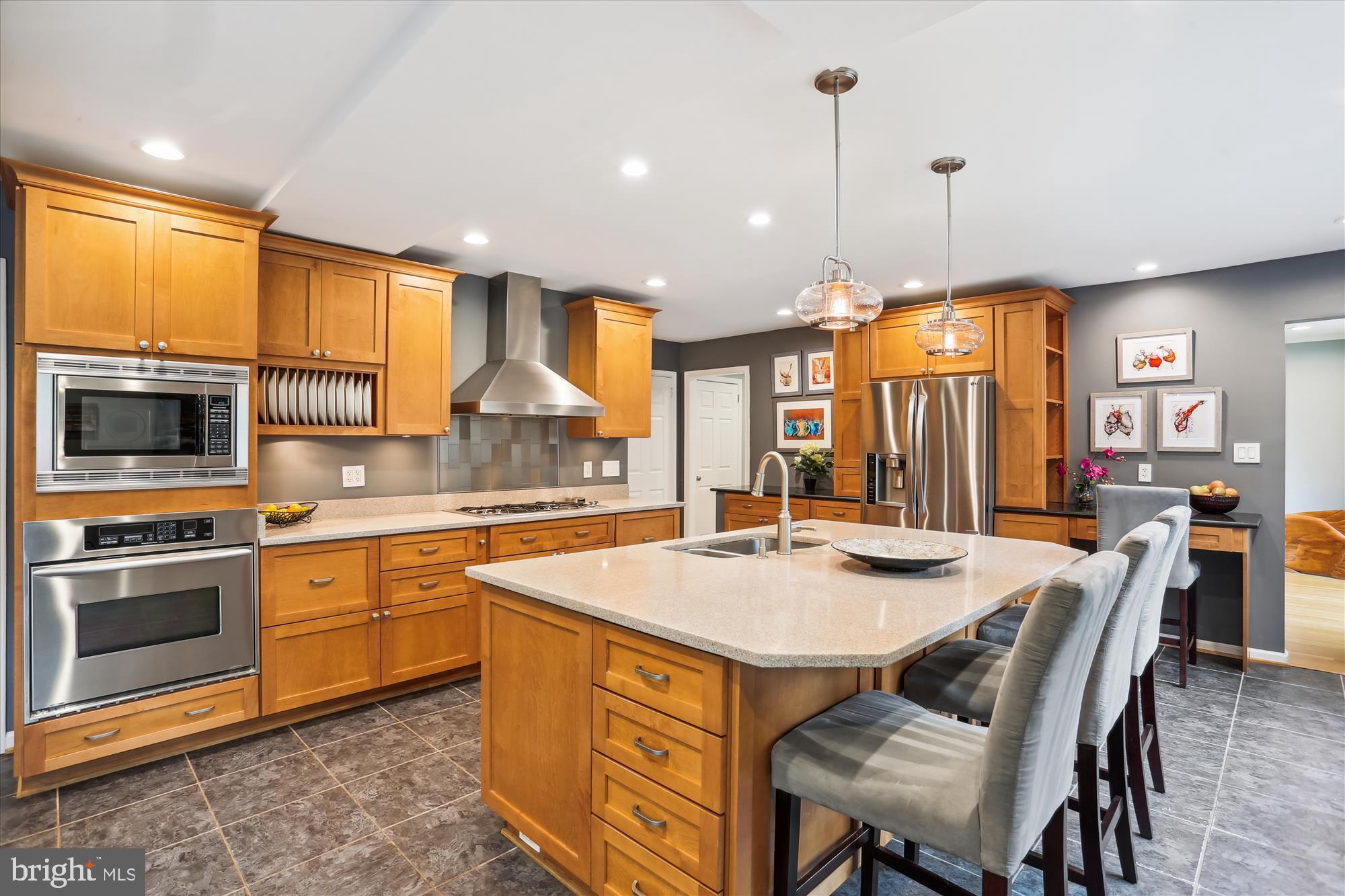 EAST GATE OF POTOMAC - Residential