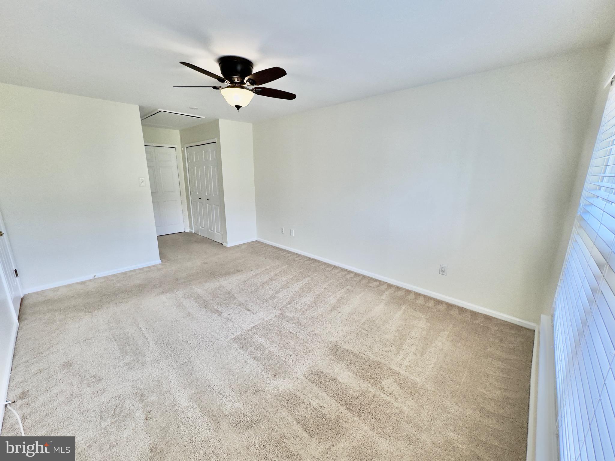 TAMERLANE - Residential Lease