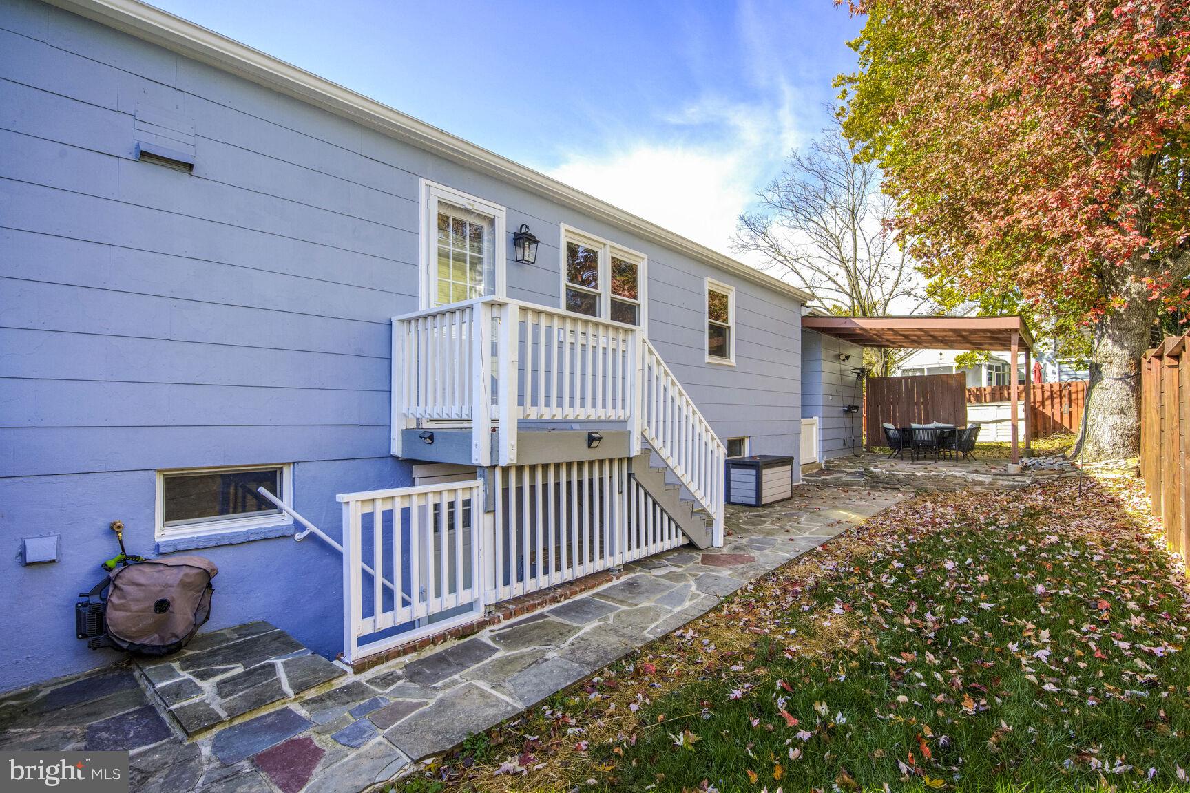 SOUTH FOUR CORNERS - Residential