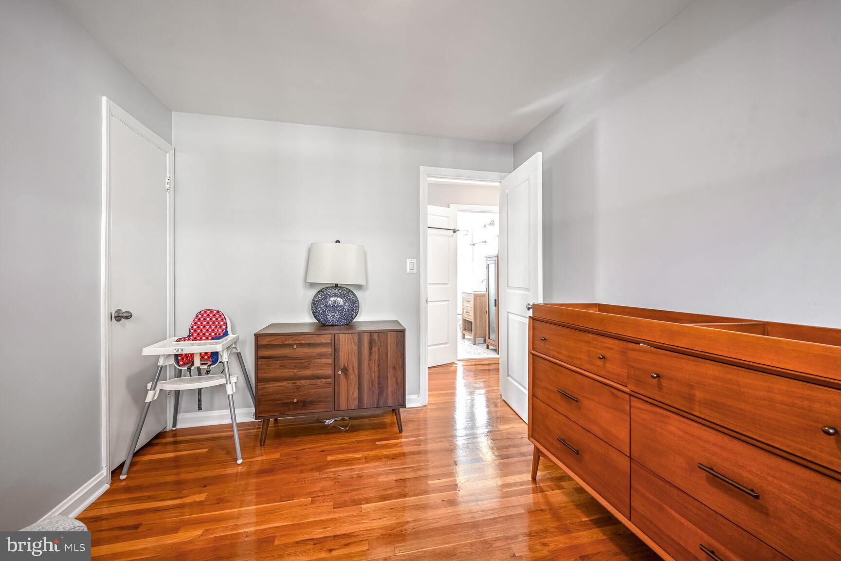 SOUTH FOUR CORNERS - Residential