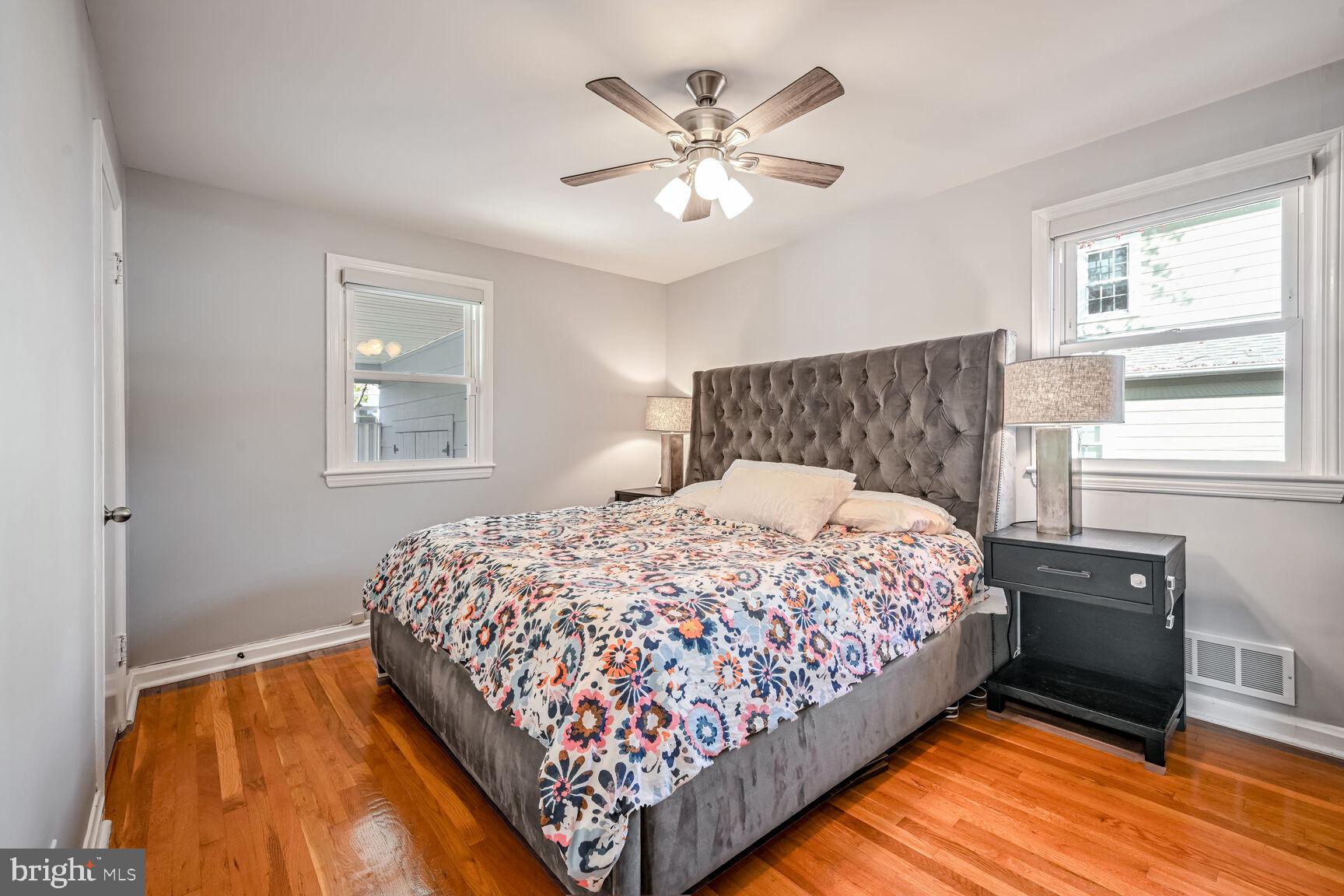 SOUTH FOUR CORNERS - Residential