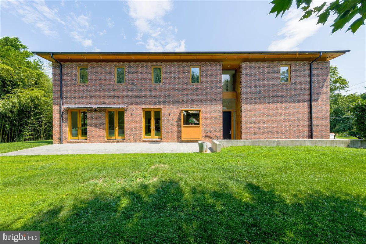 POPLAR HEIGHTS - Residential