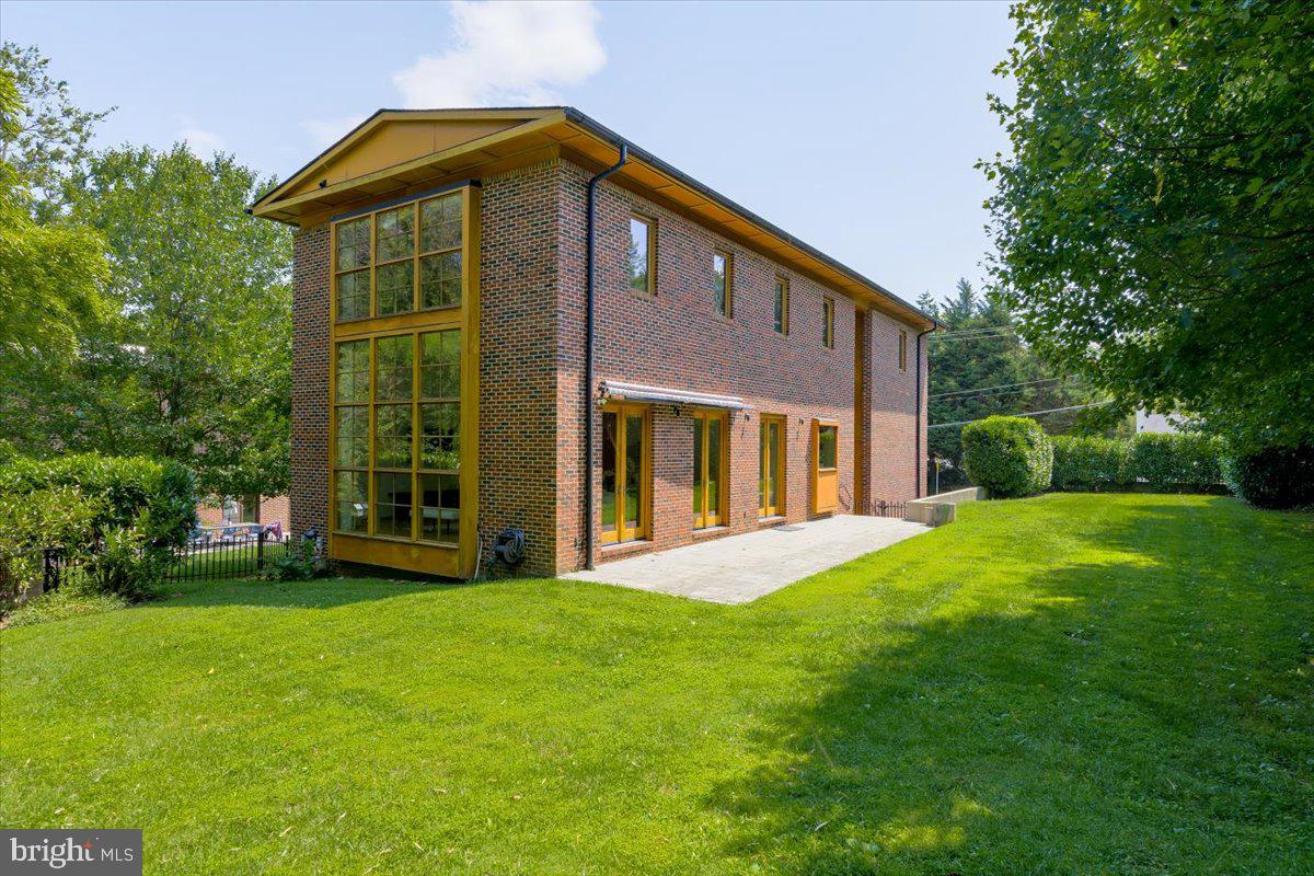POPLAR HEIGHTS - Residential