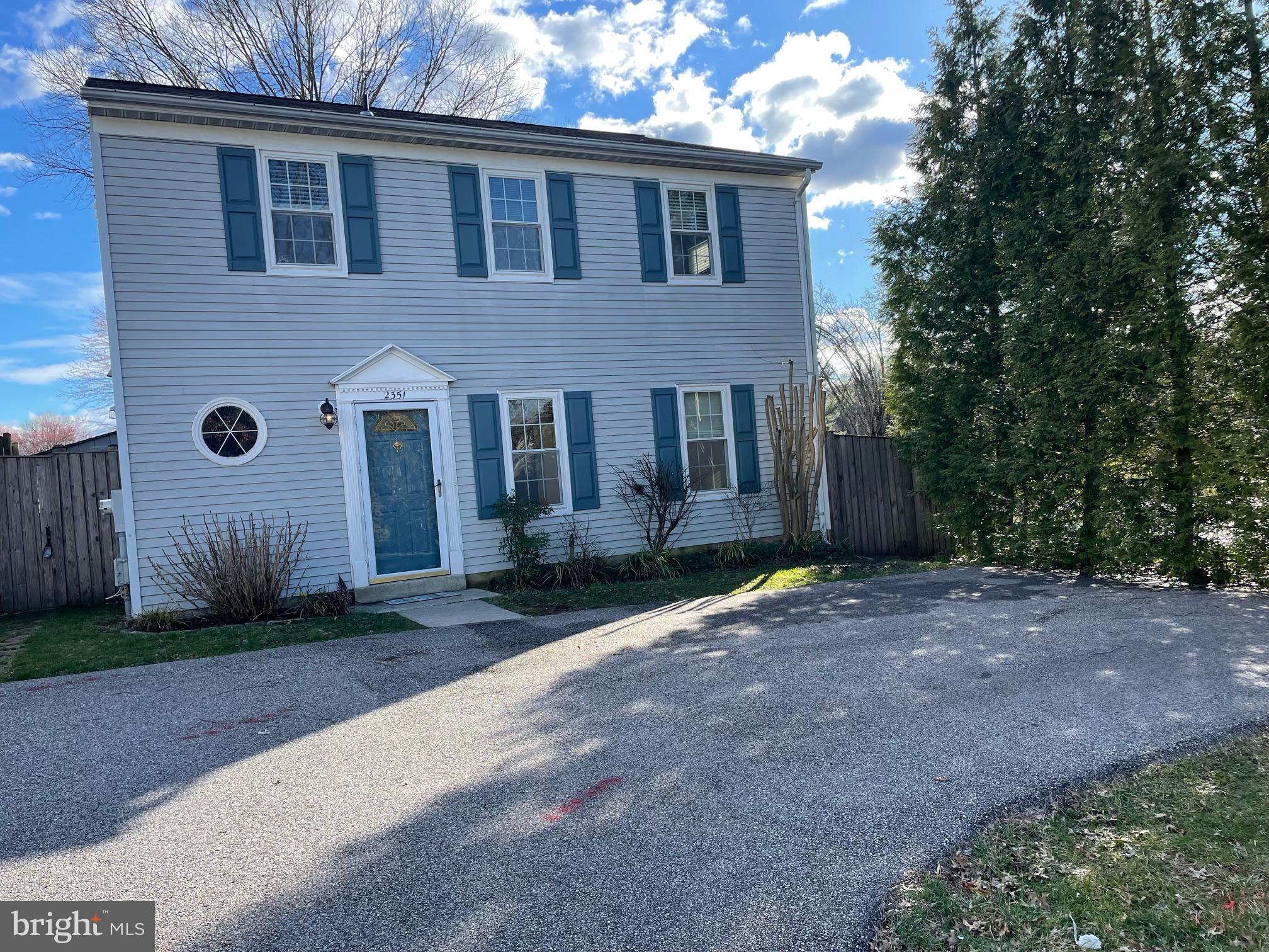 CROFTON VILLAGE - Residential Lease