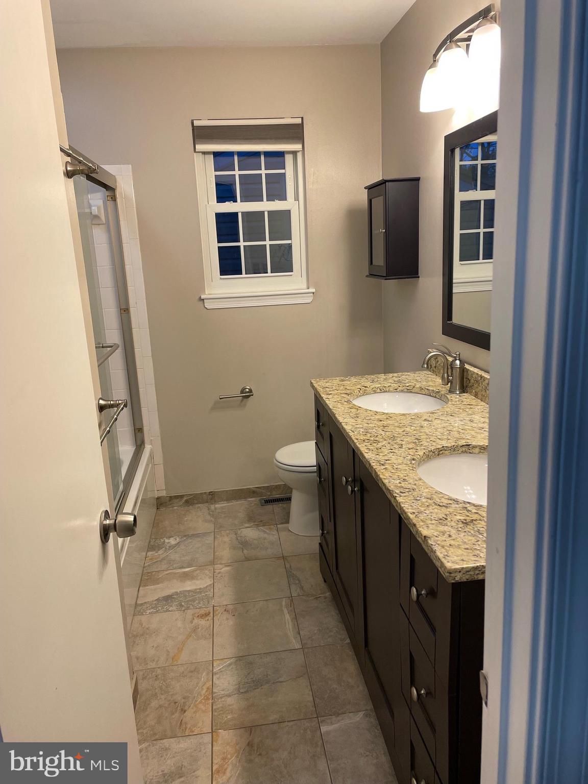 CROFTON VILLAGE - Residential Lease