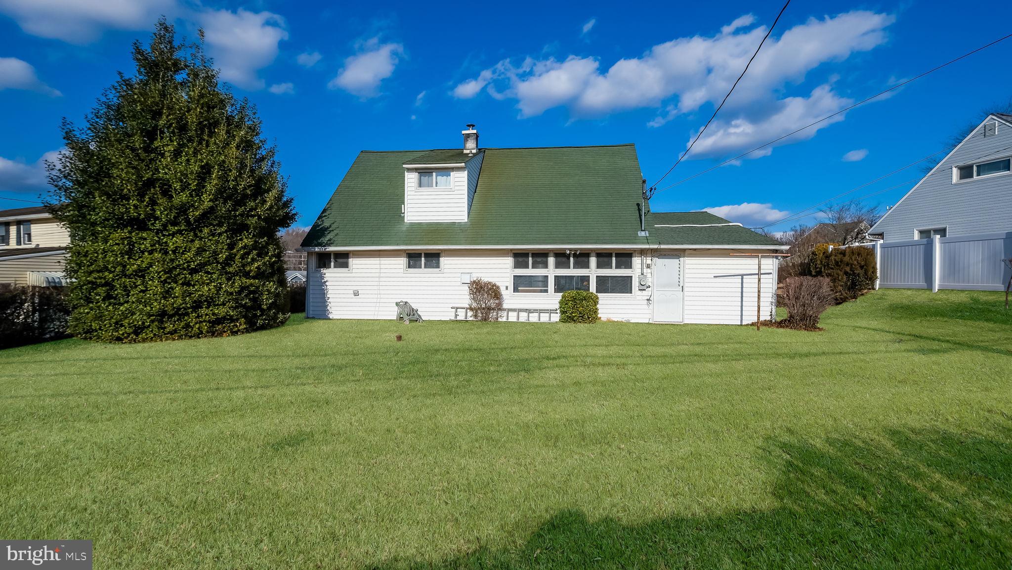 QUINCY HOLLOW - Residential