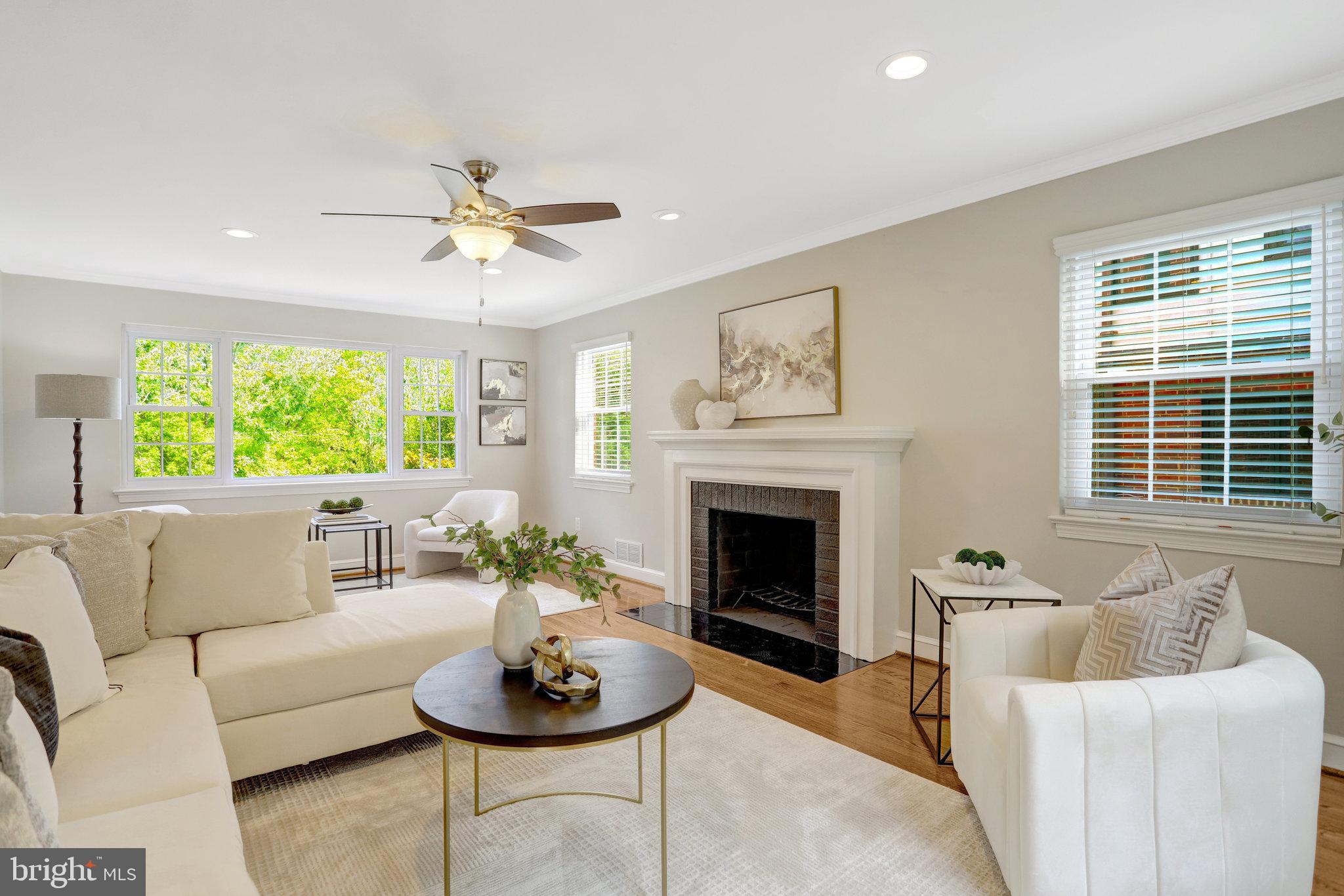 BEVERLY HILLS - Residential