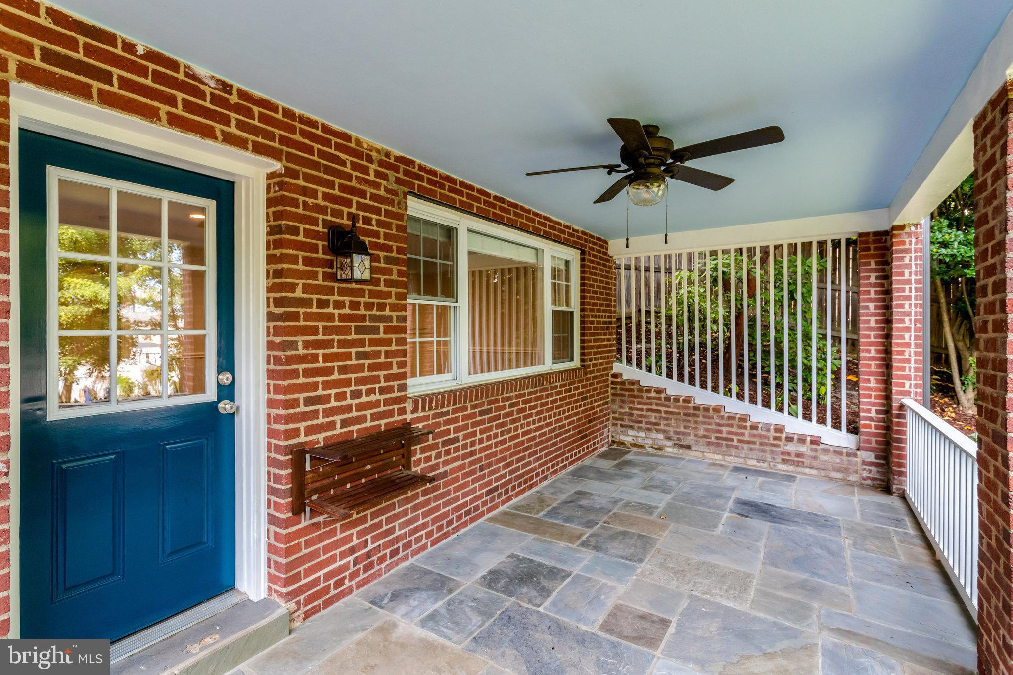 BEVERLY HILLS - Residential