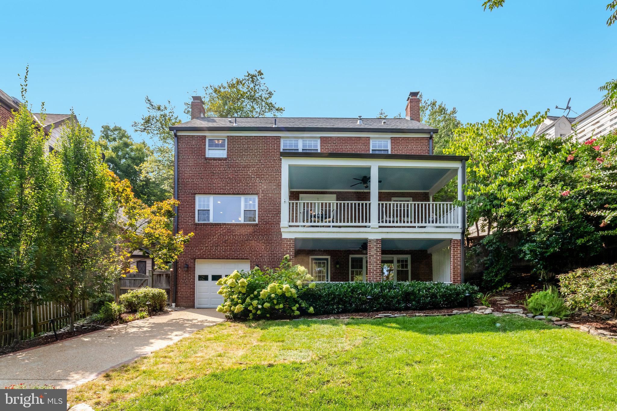 BEVERLY HILLS - Residential