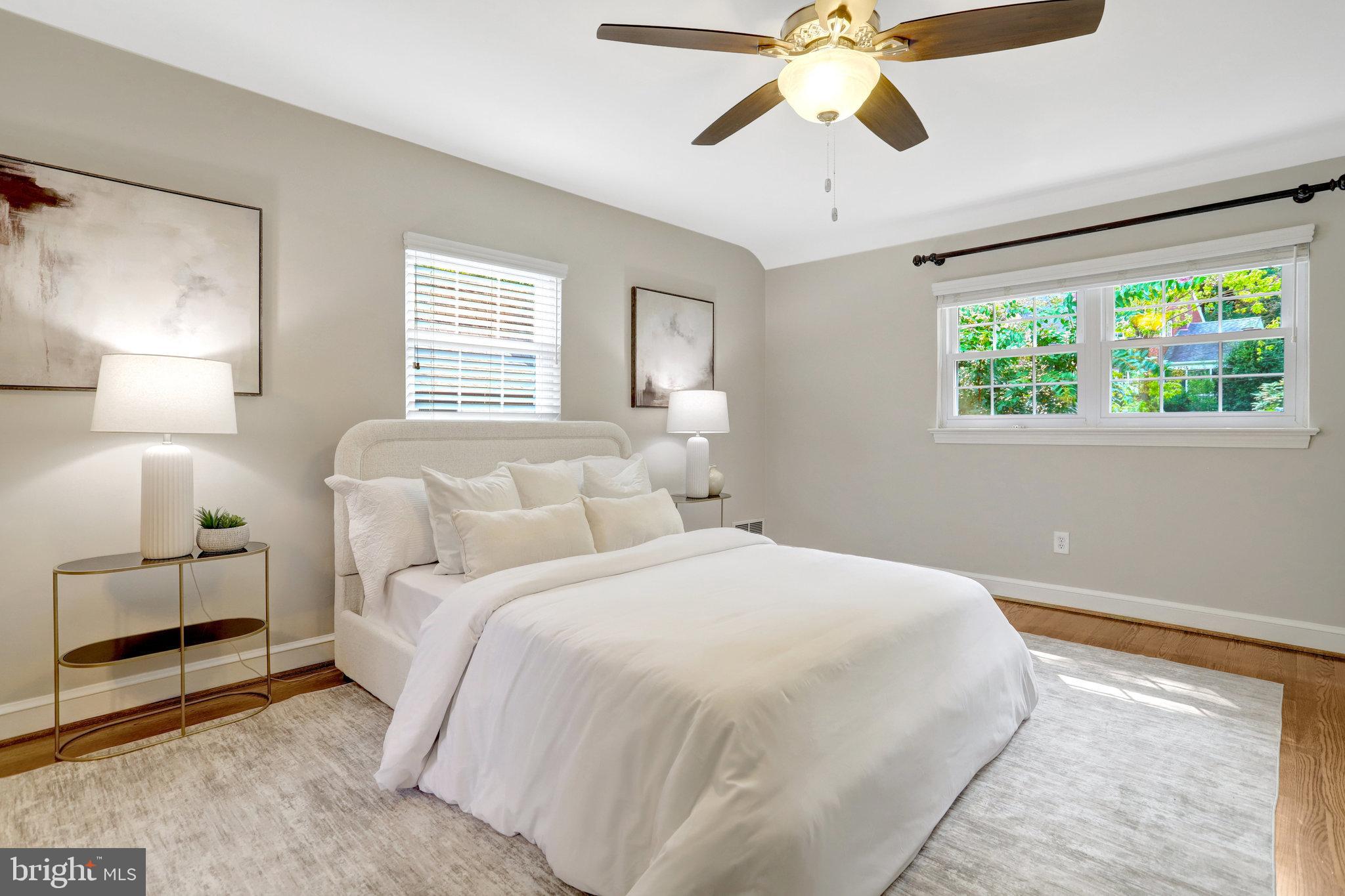 BEVERLY HILLS - Residential