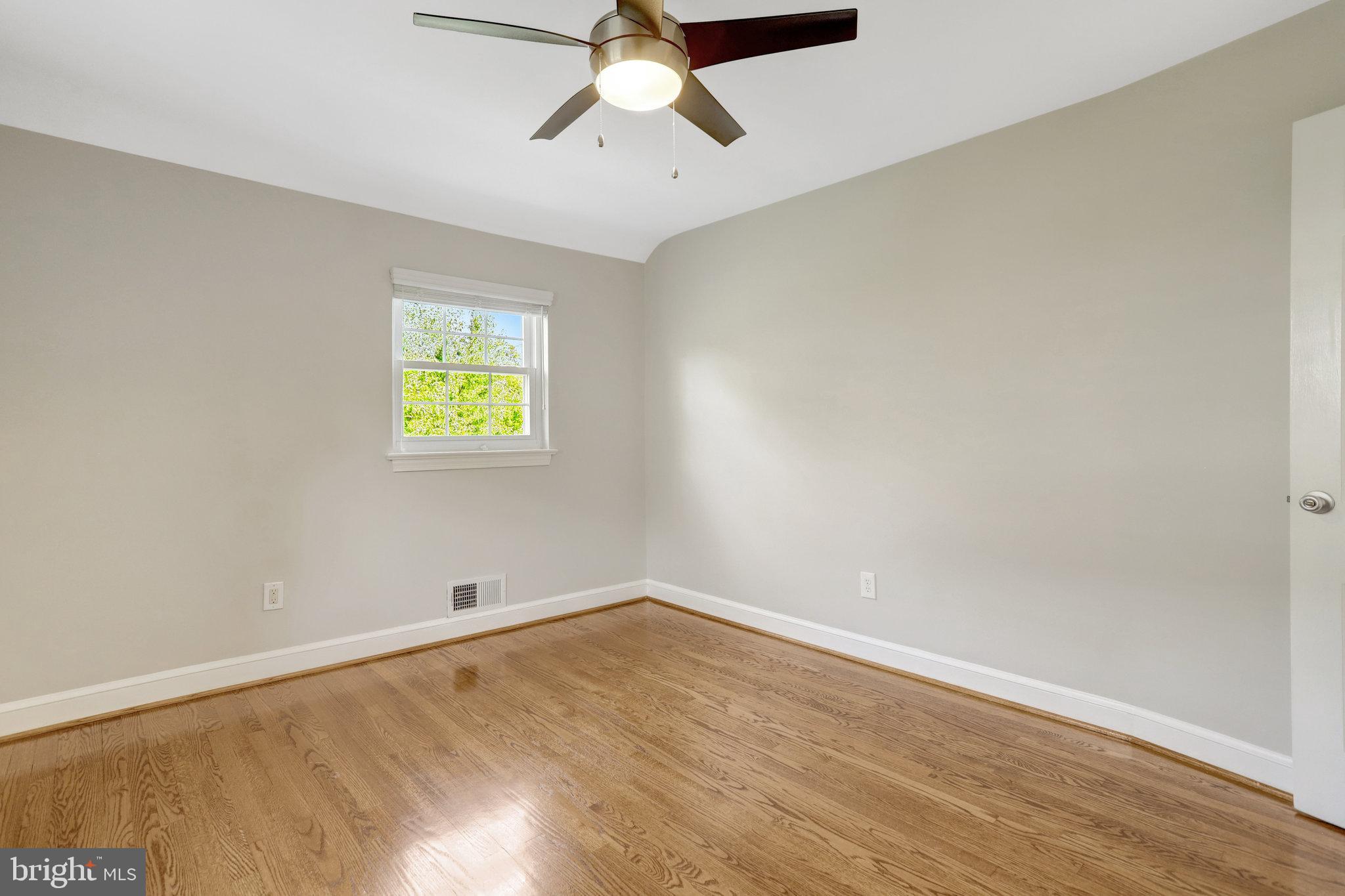 BEVERLY HILLS - Residential